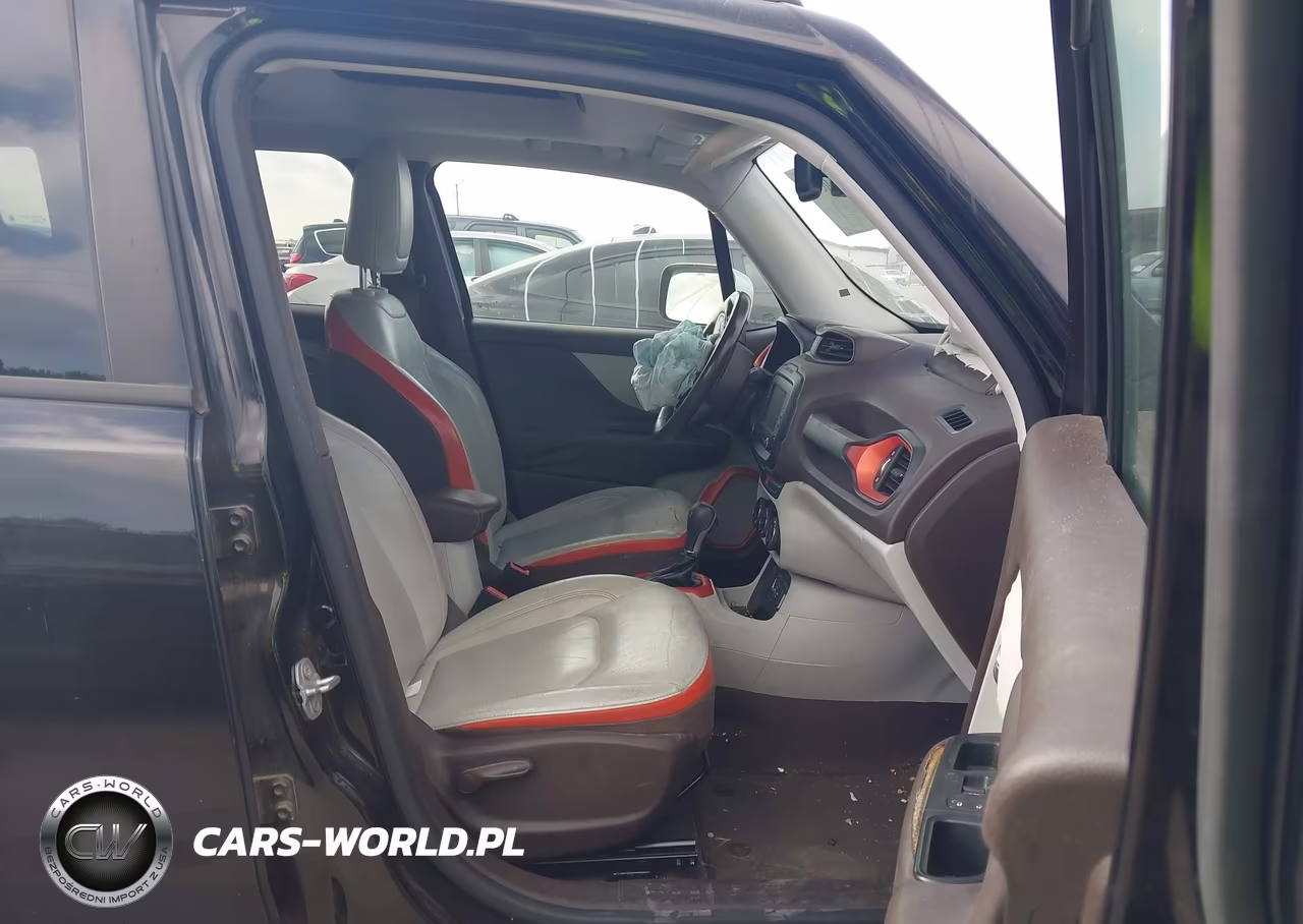 2015 Jeep Renegade Limited VIN:ZACCJADT9FPB88685 - 5