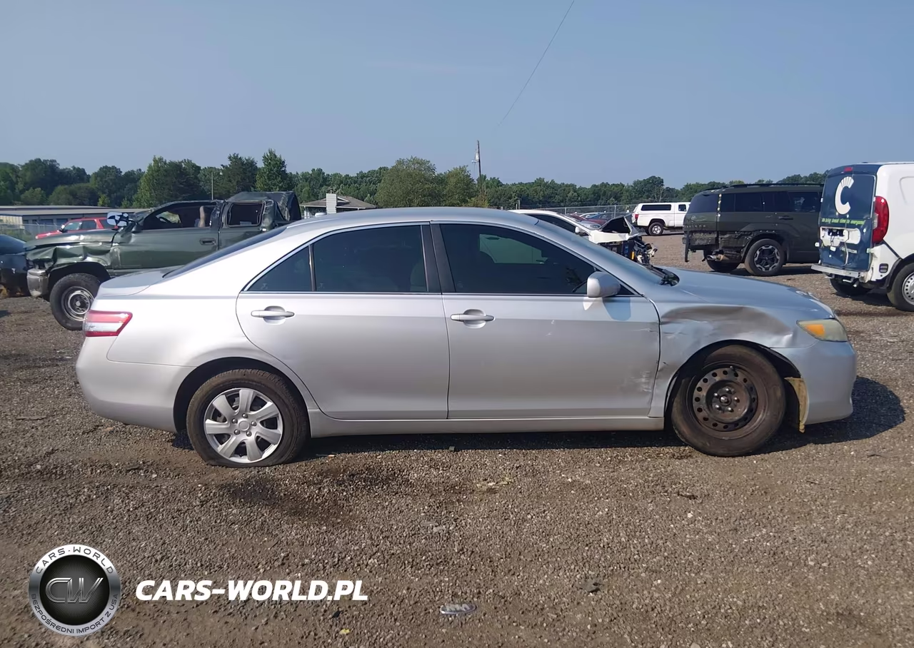 2011 Toyota Camry Le VIN:4T1BF3EK2BU124670 - 14
