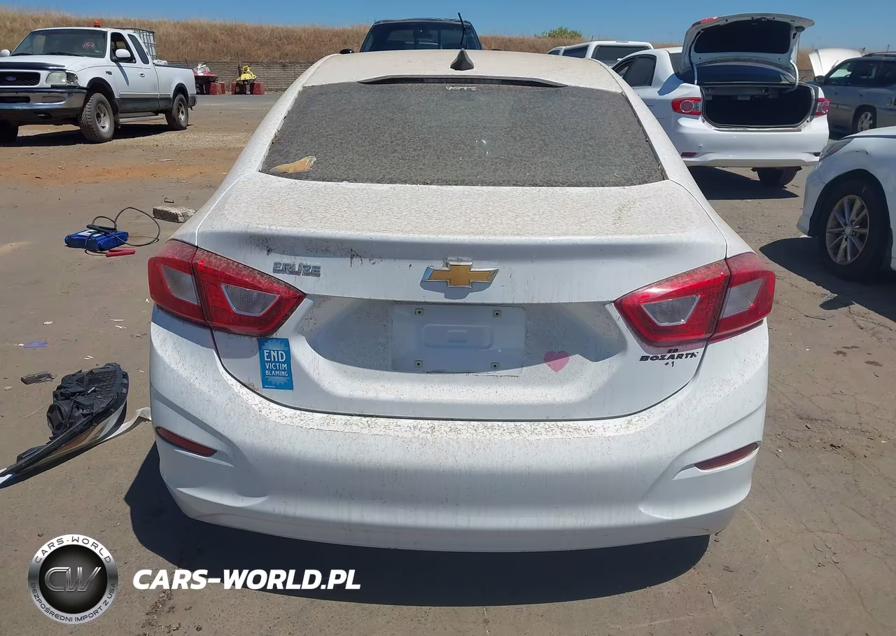 2019 Chevrolet Cruze Ls VIN:1G1BC5SM3K7115790 - 17
