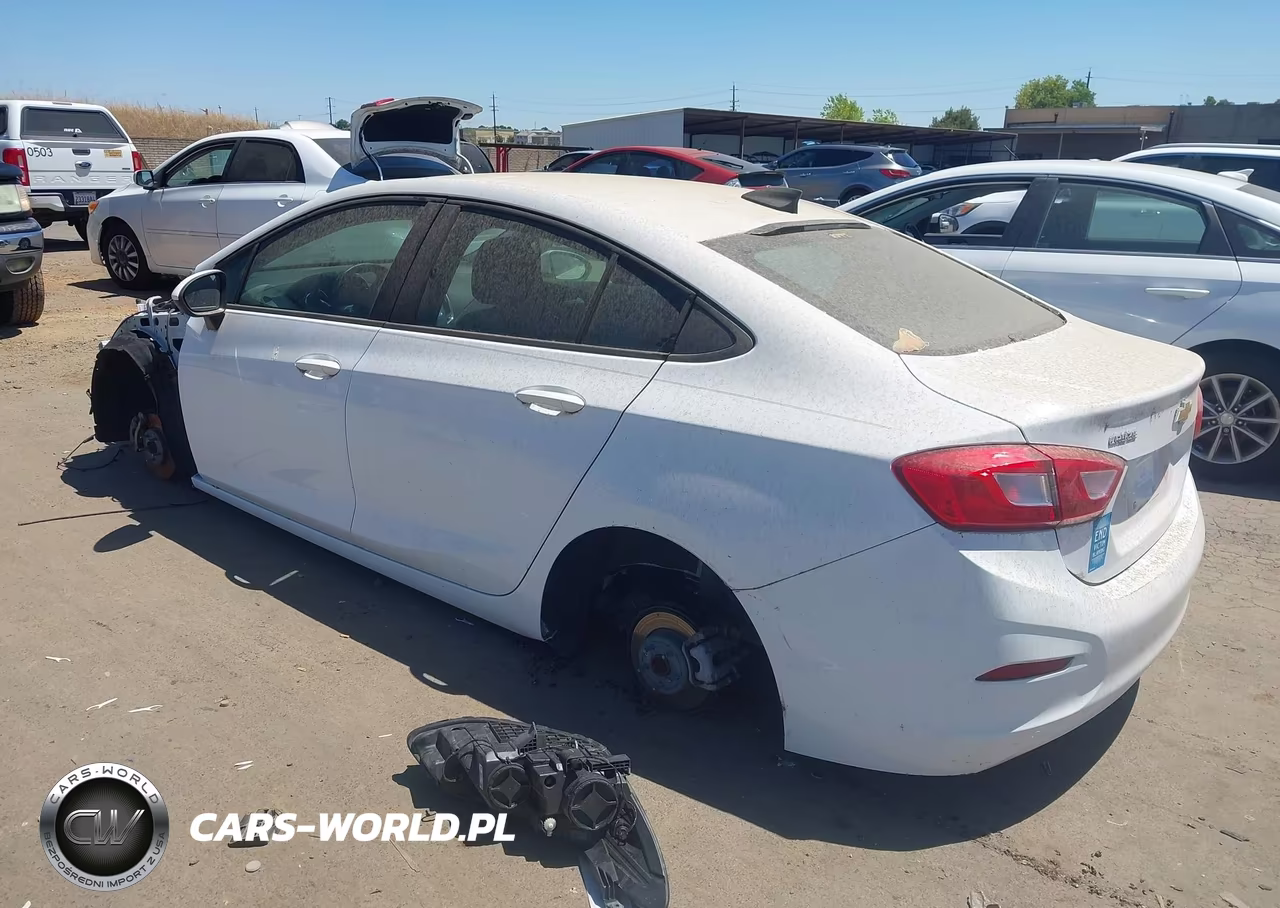 2019 Chevrolet Cruze Ls VIN:1G1BC5SM3K7115790 - 3