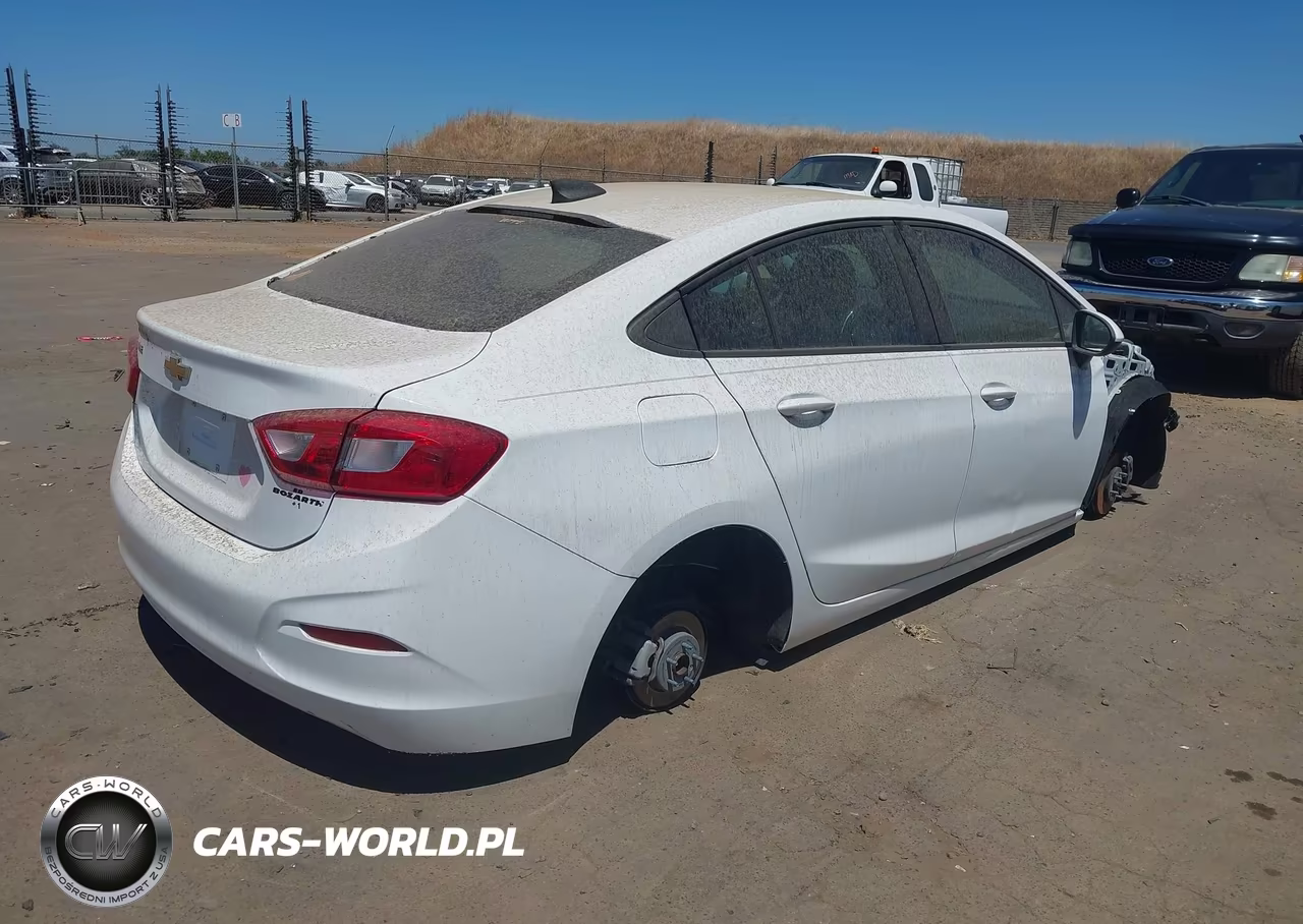 2019 Chevrolet Cruze Ls VIN:1G1BC5SM3K7115790 - 4