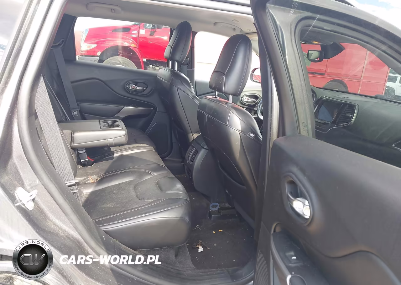 2019 Jeep Cherokee Limited 4X4 VIN:1C4PJMDN5KD229245 - 8