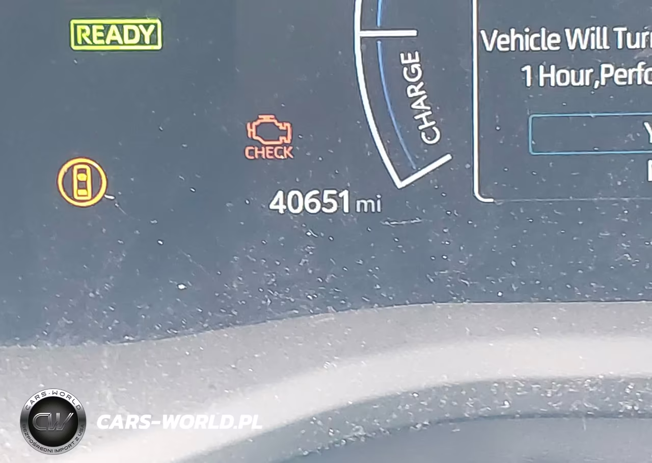 2025 Toyota Camry Se VIN:4T1DAACK6SU585725 - 15