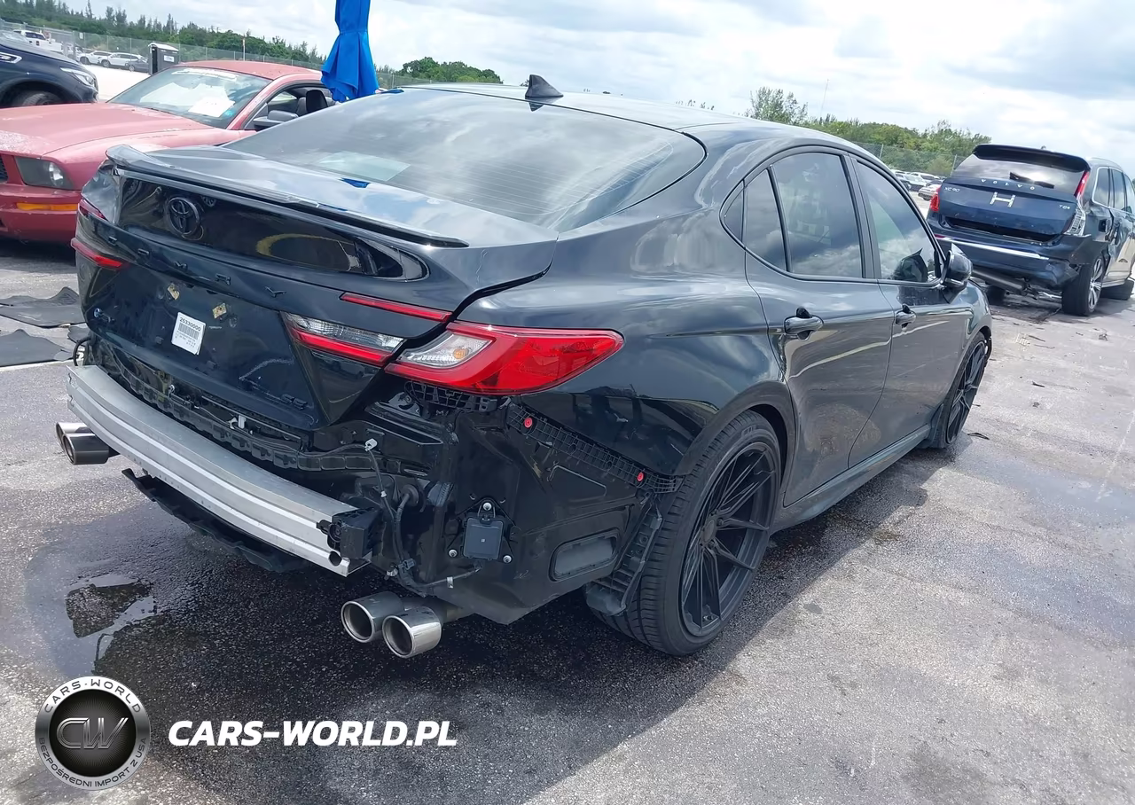 2025 Toyota Camry Se VIN:4T1DAACK6SU585725 - 4