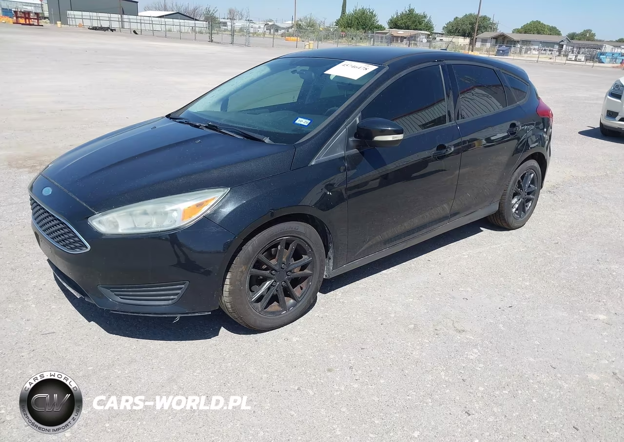 2015 Ford Focus Se VIN:1FADP3K26FL283482 - 2