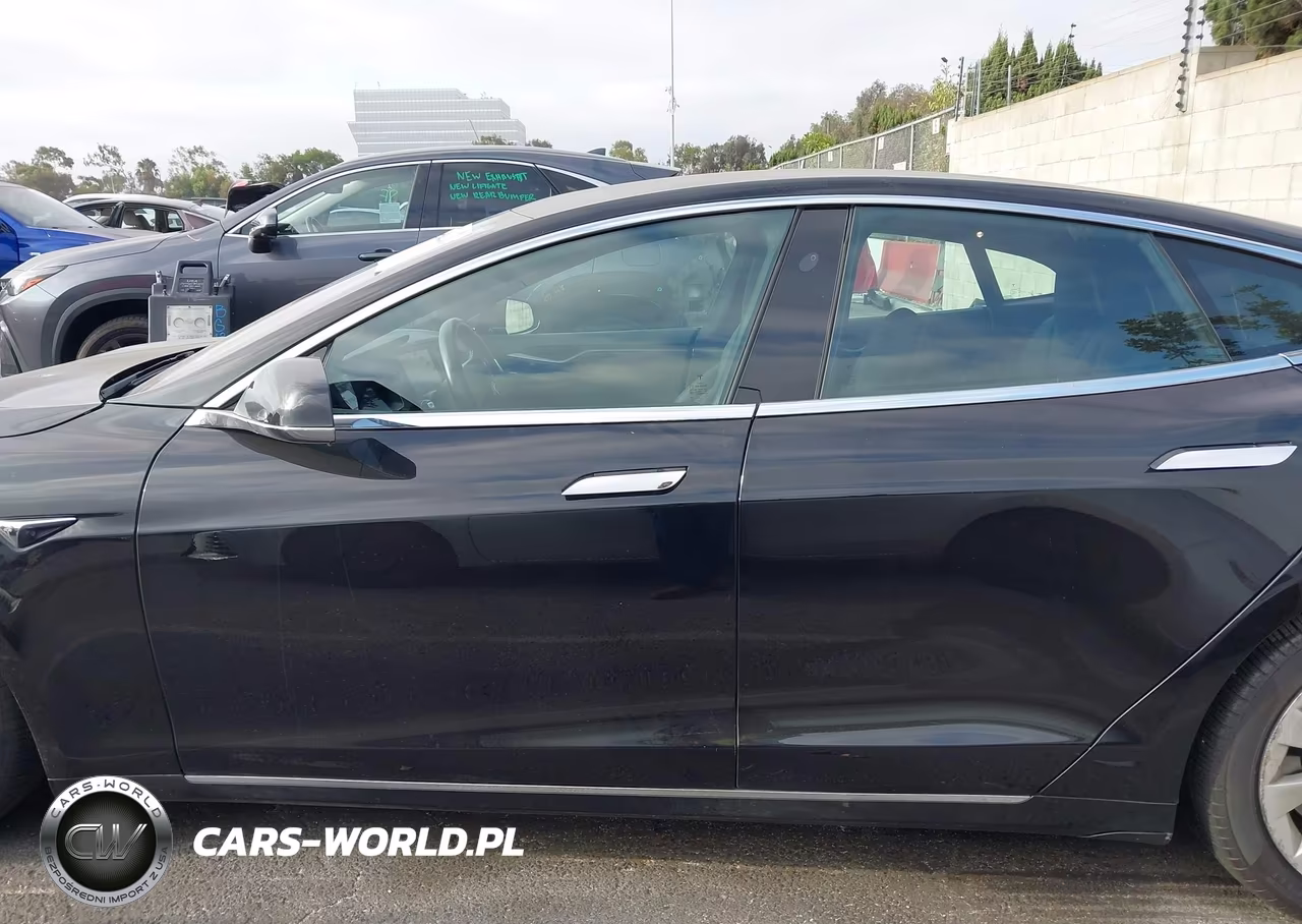 2018 Tesla Model S 100D-75D-P100D VIN:5YJSA1E26JF266096 - 14