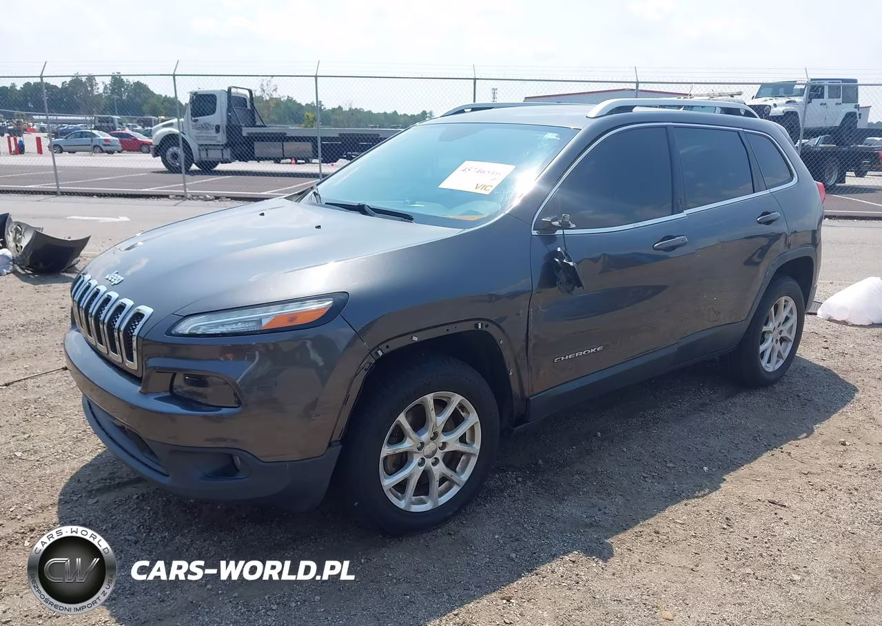 2015 Jeep Cherokee Latitude VIN:1C4PJMCS5FW601071 - 2