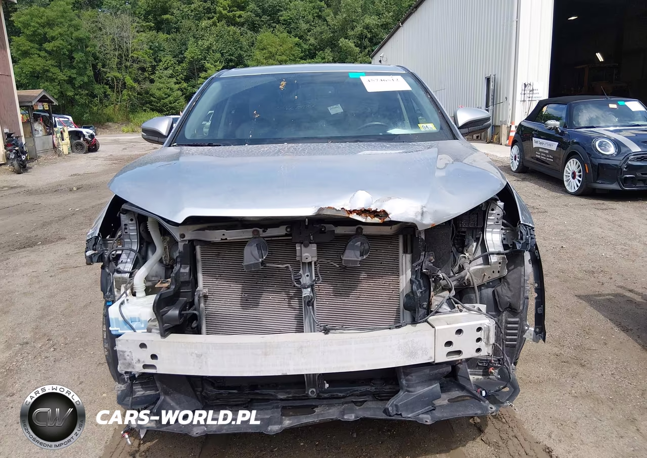 2015 Toyota Highlander Le Plus V6 VIN:5TDBKRFH7FS127290 - 13