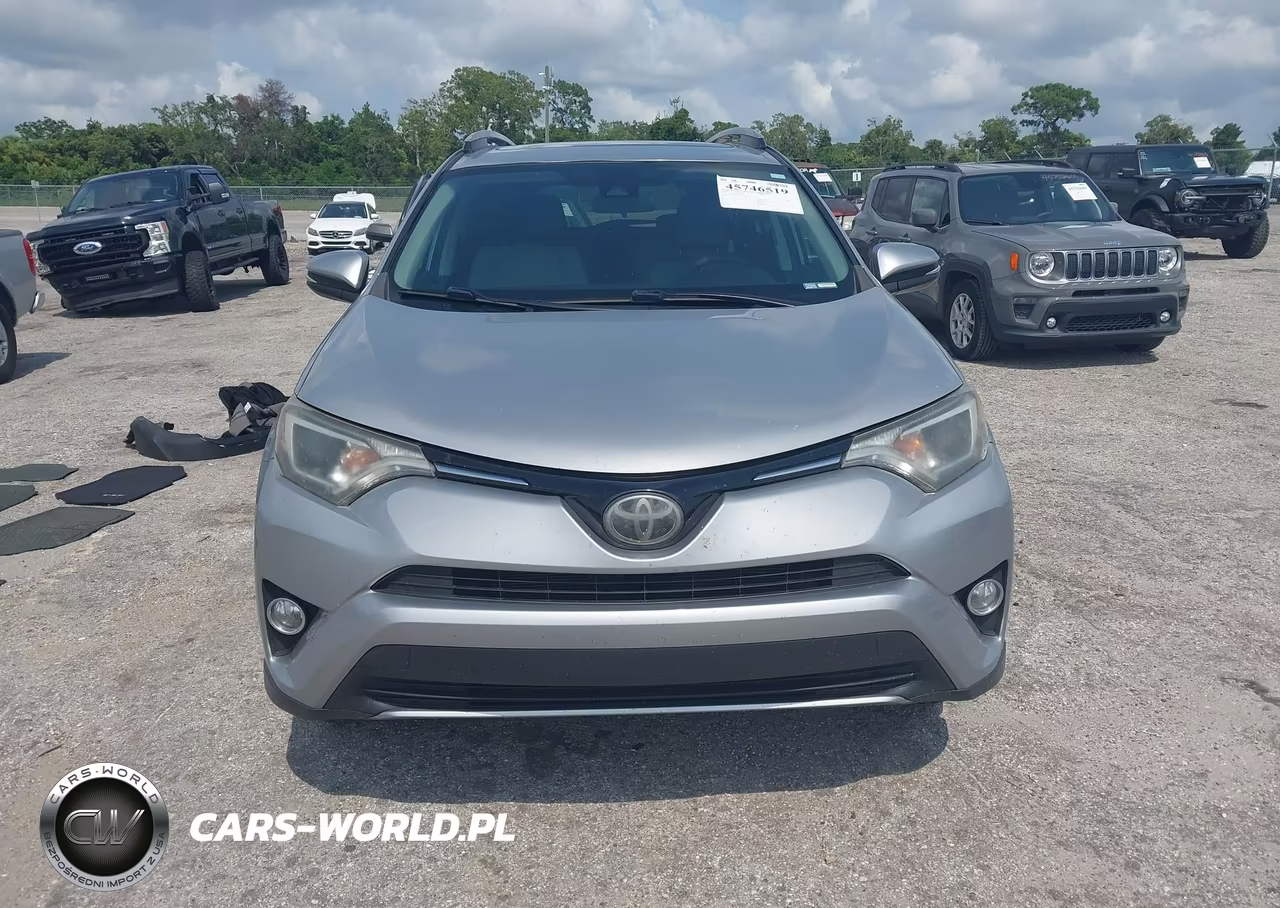 2018 Toyota Rav4 Xle VIN:2T3WFREV9JW419589 - 12