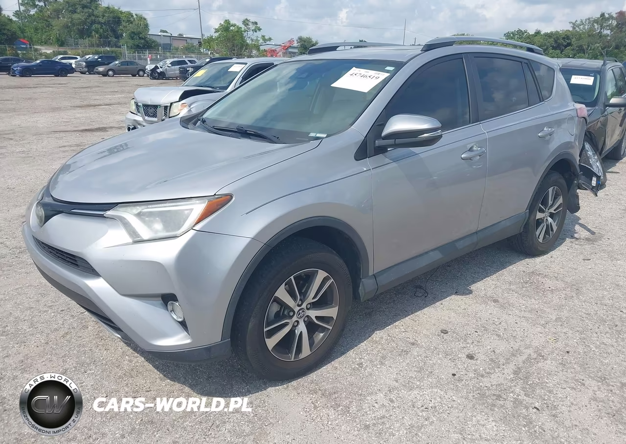 2018 Toyota Rav4 Xle VIN:2T3WFREV9JW419589 - 2
