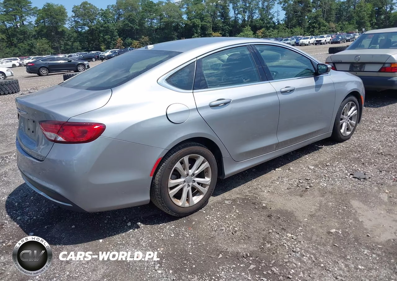 2015 Chrysler 200 Limited VIN:1C3CCCAB0FN613564 - 4