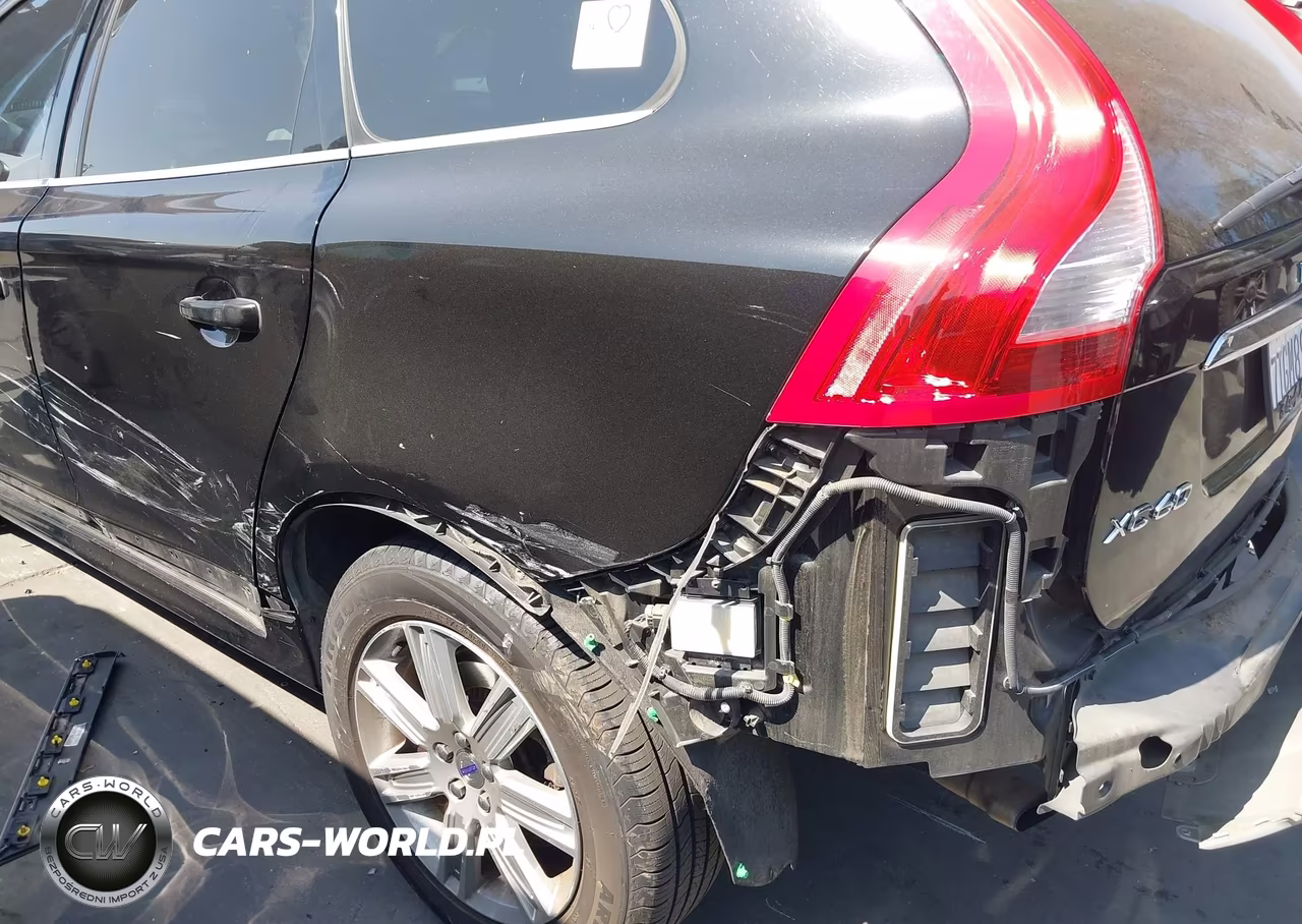 2016 Volvo Xc60 T5 Drive-E Premier VIN:YV440MDK1G2901488 - 18