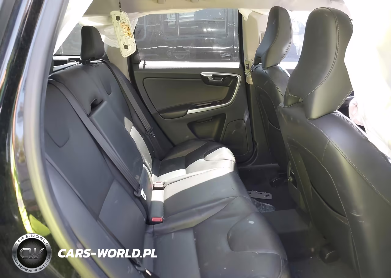 2016 Volvo Xc60 T5 Drive-E Premier VIN:YV440MDK1G2901488 - 8