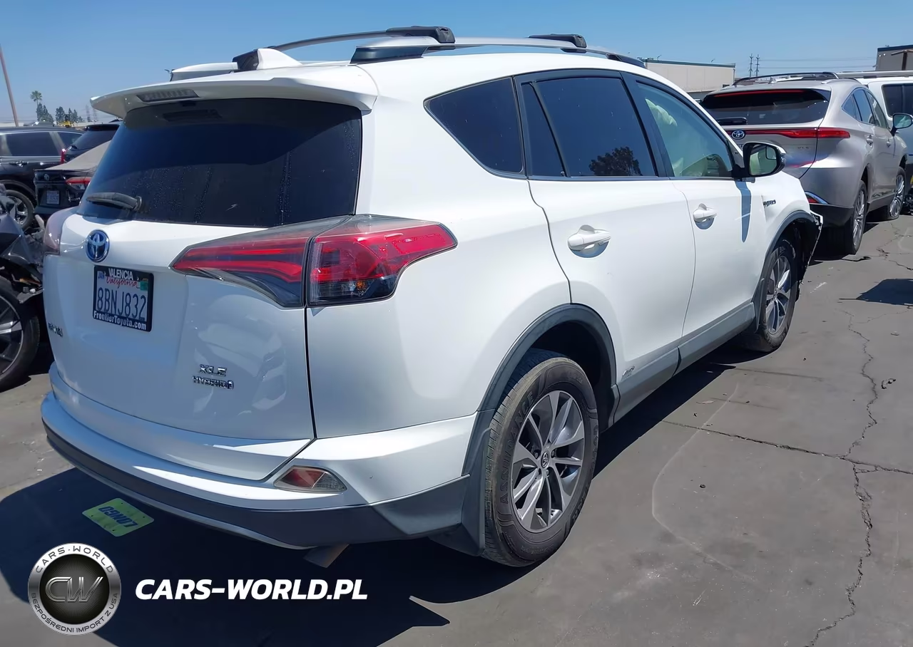 2018 Toyota Rav4 Hybrid Xle VIN:JTMRJREVXJD180207 - 4