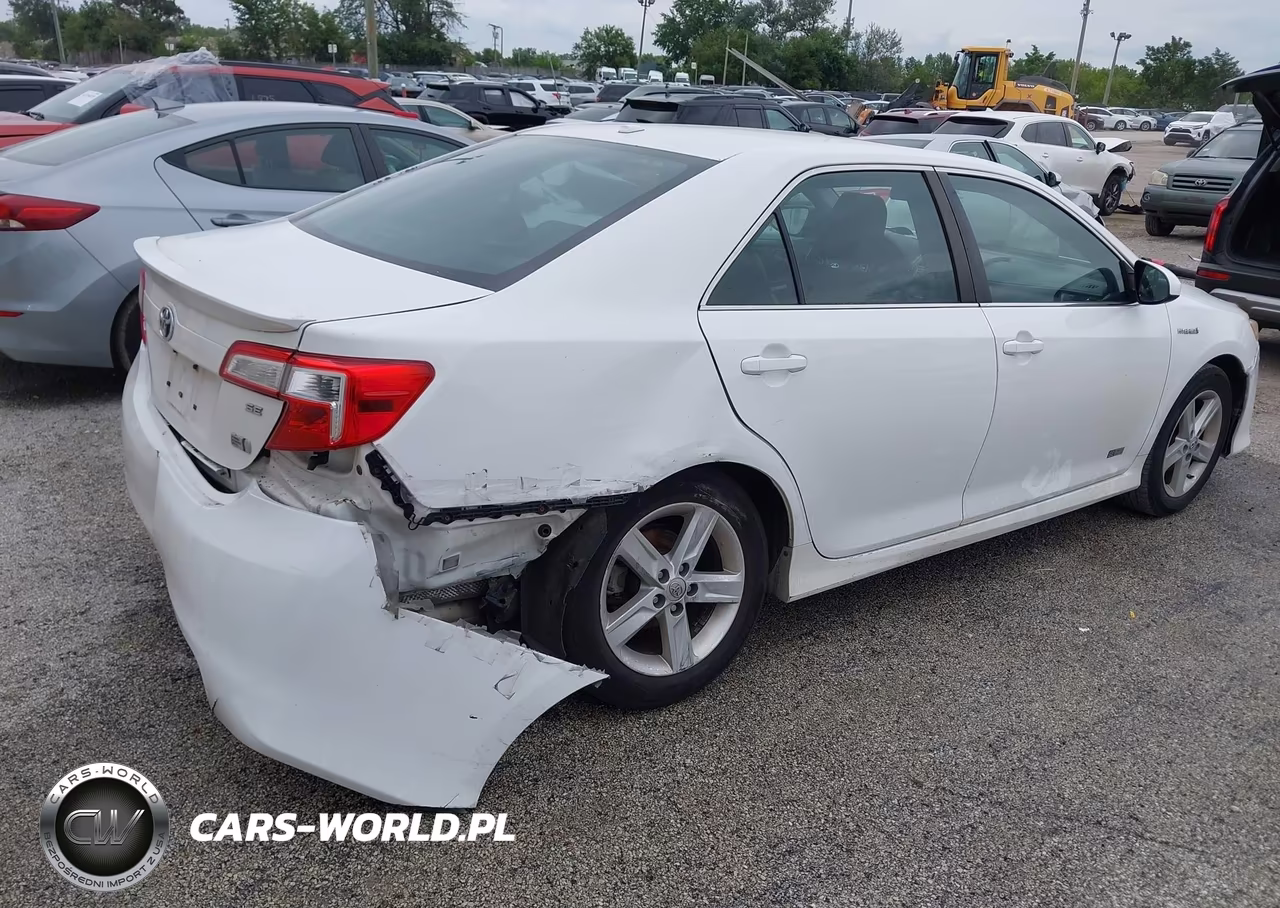 2014 Toyota Camry Hybrid Se Limited Edition VIN:4T1BD1FK6EU133580 - 4