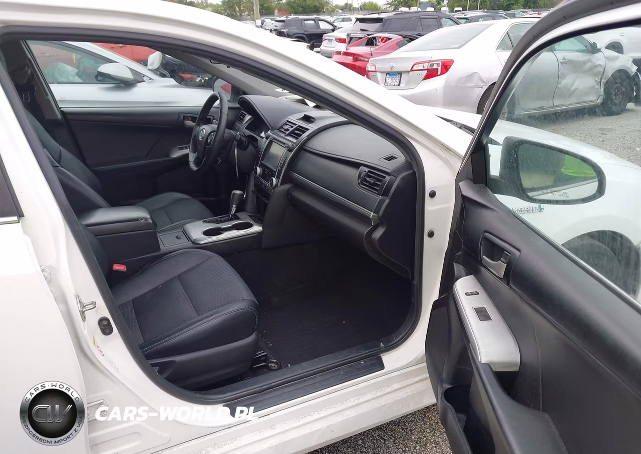 2014 Toyota Camry Hybrid Se Limited Edition VIN:4T1BD1FK6EU133580 - 5
