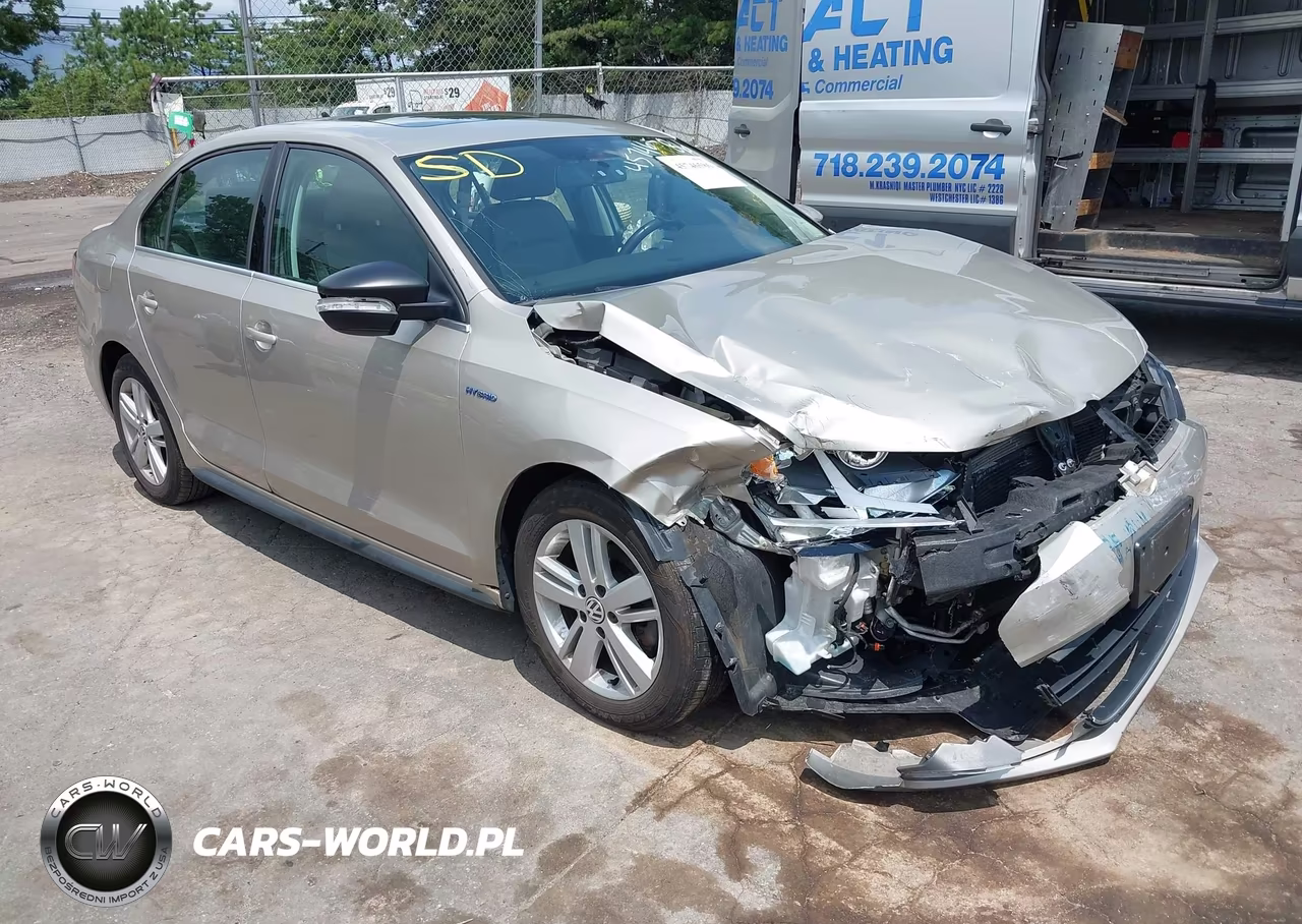 2013 Volkswagen Jetta Hybrid Sel