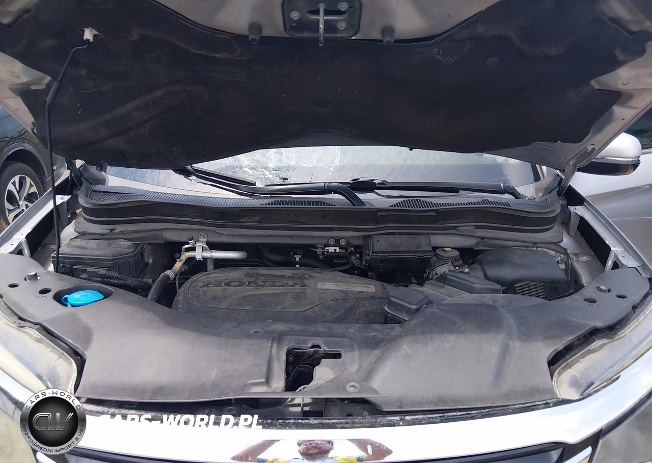 2017 Honda Pilot Elite VIN:5FNYF6H02HB073781 - 10