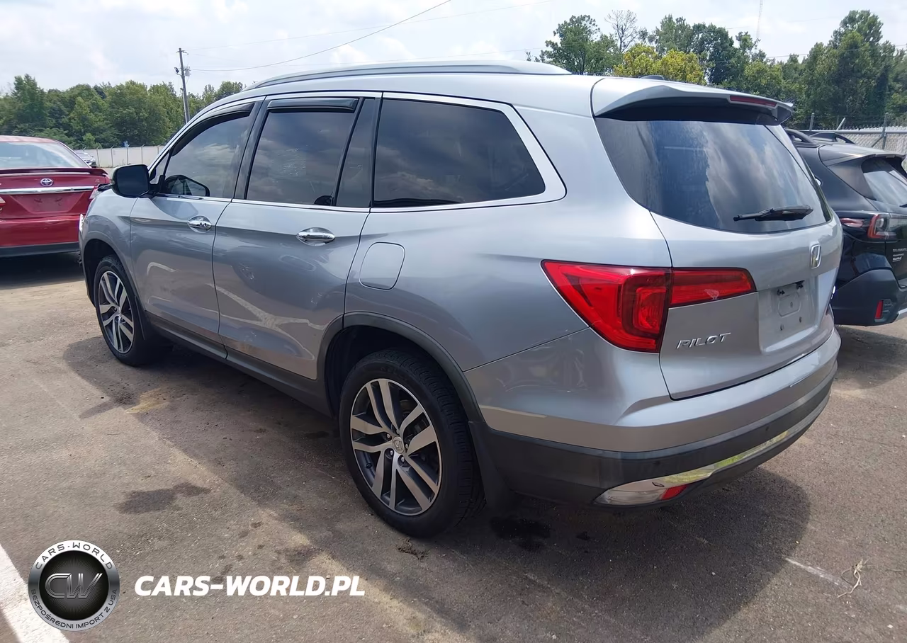 2017 Honda Pilot Elite VIN:5FNYF6H02HB073781 - 3
