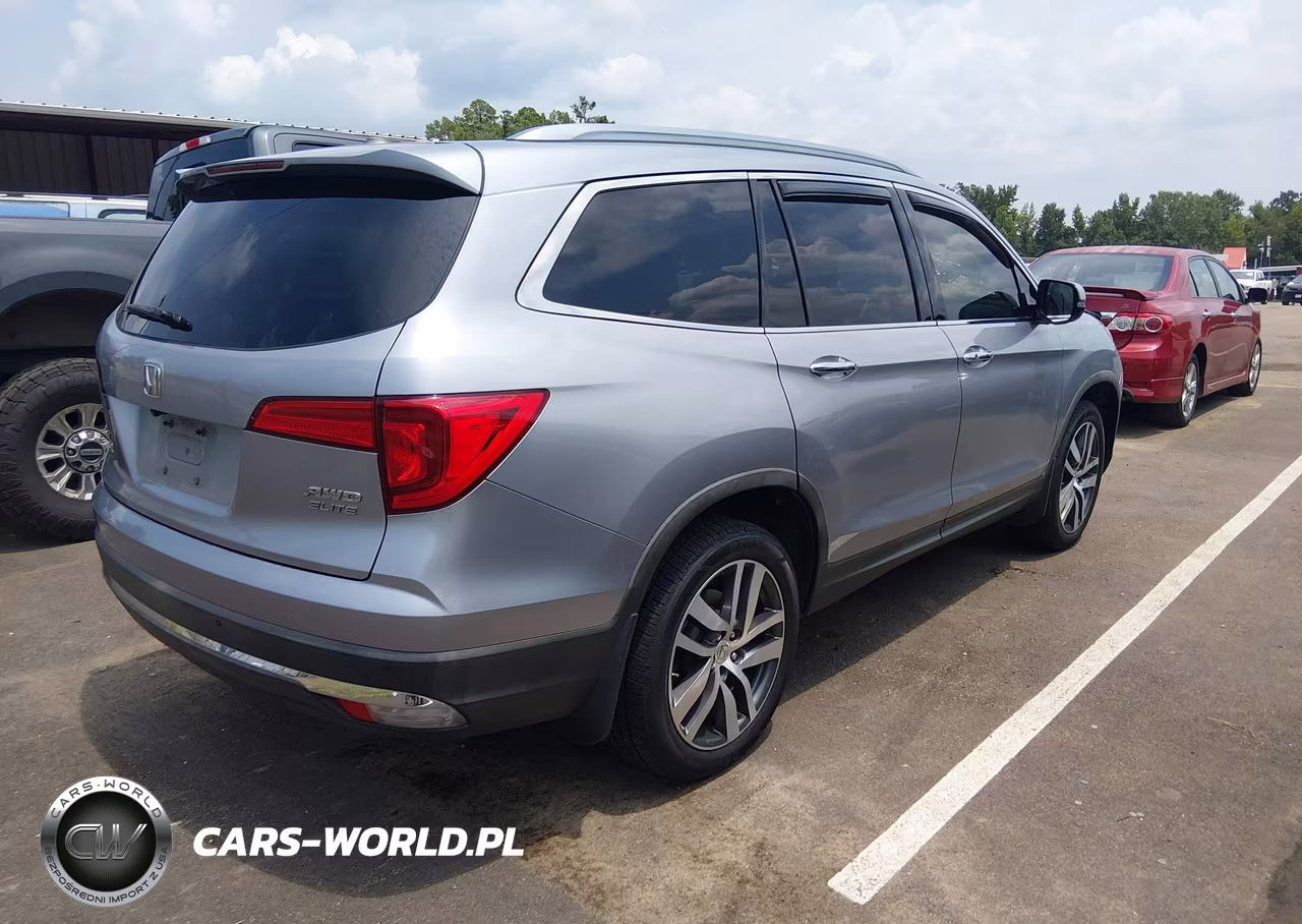 2017 Honda Pilot Elite VIN:5FNYF6H02HB073781 - 4