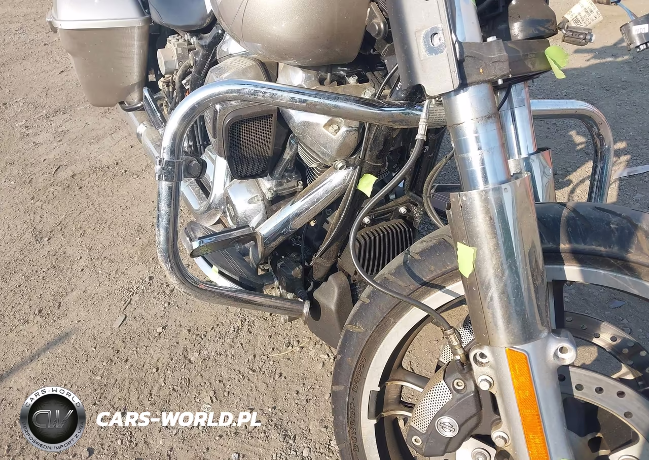 2018 Harley-Davidson Flhx Street Glide VIN:1HD1KBC19JB643997 - 16