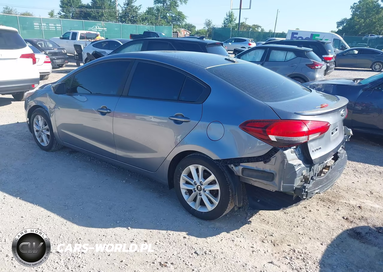 2017 Kia Forte S VIN:3KPFL4A72HE060627 - 3