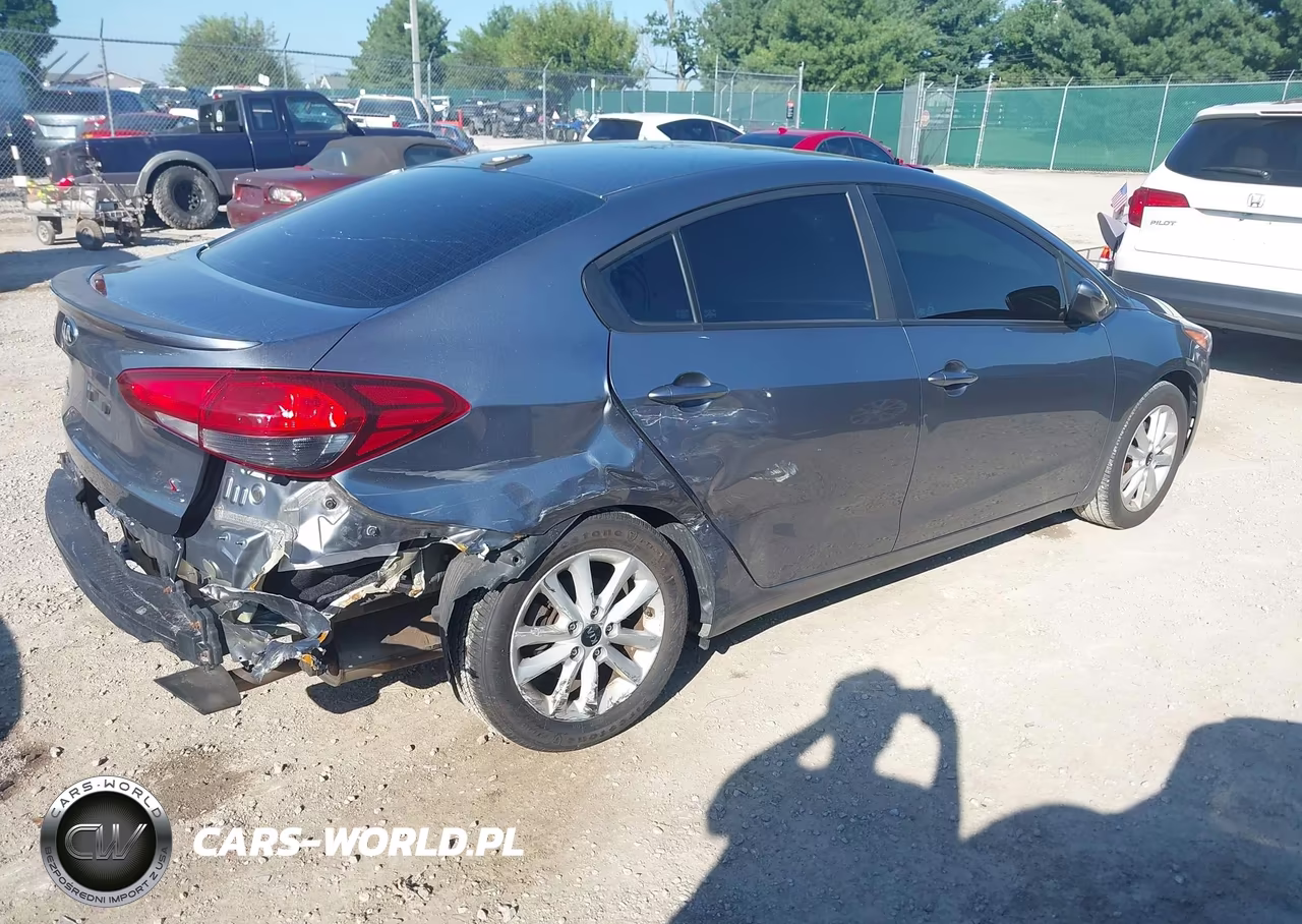 2017 Kia Forte S VIN:3KPFL4A72HE060627 - 4