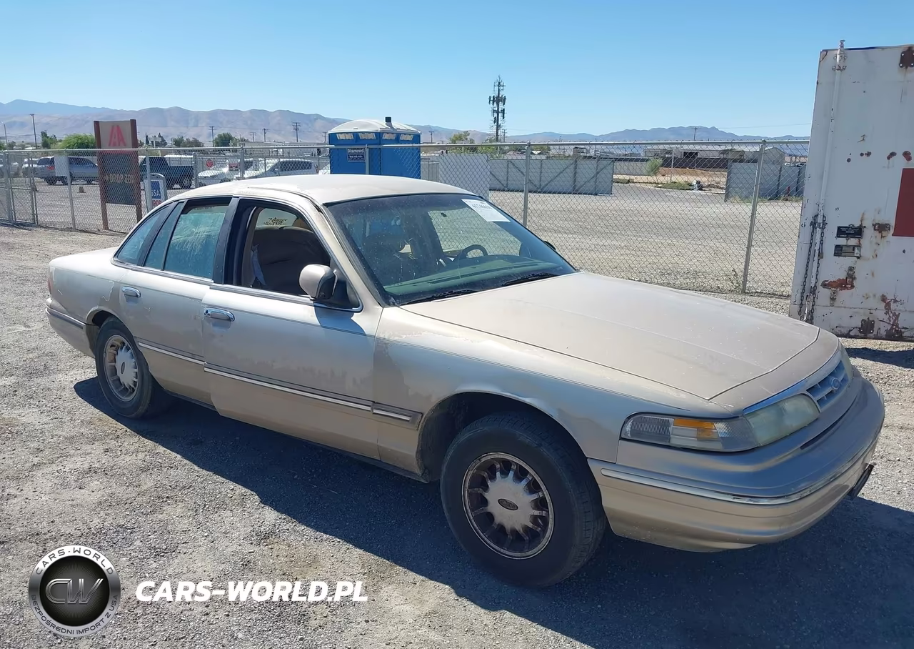1997 Ford Crown Victoria Lx