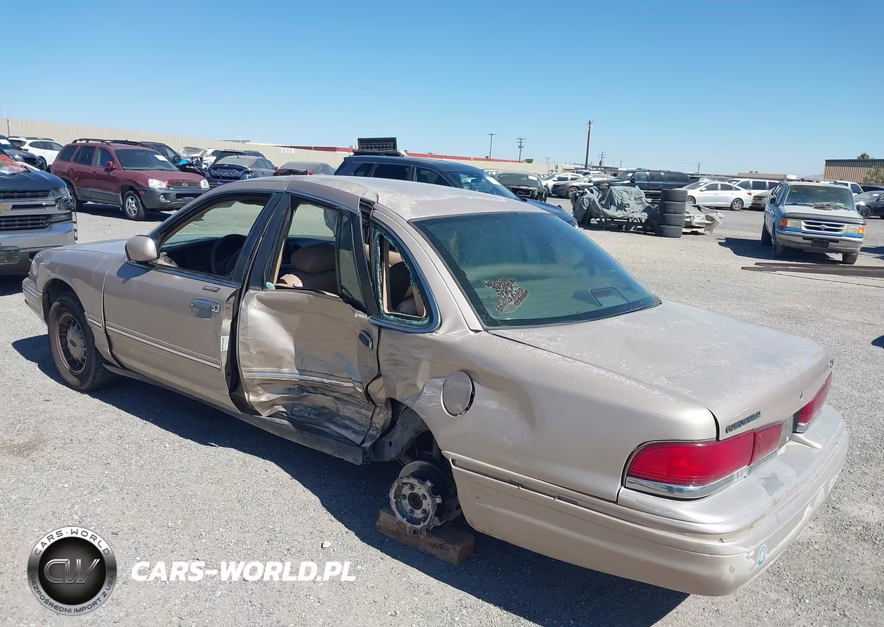 1997 Ford Crown Victoria Lx VIN:2FALP74W5VX104417 - 3