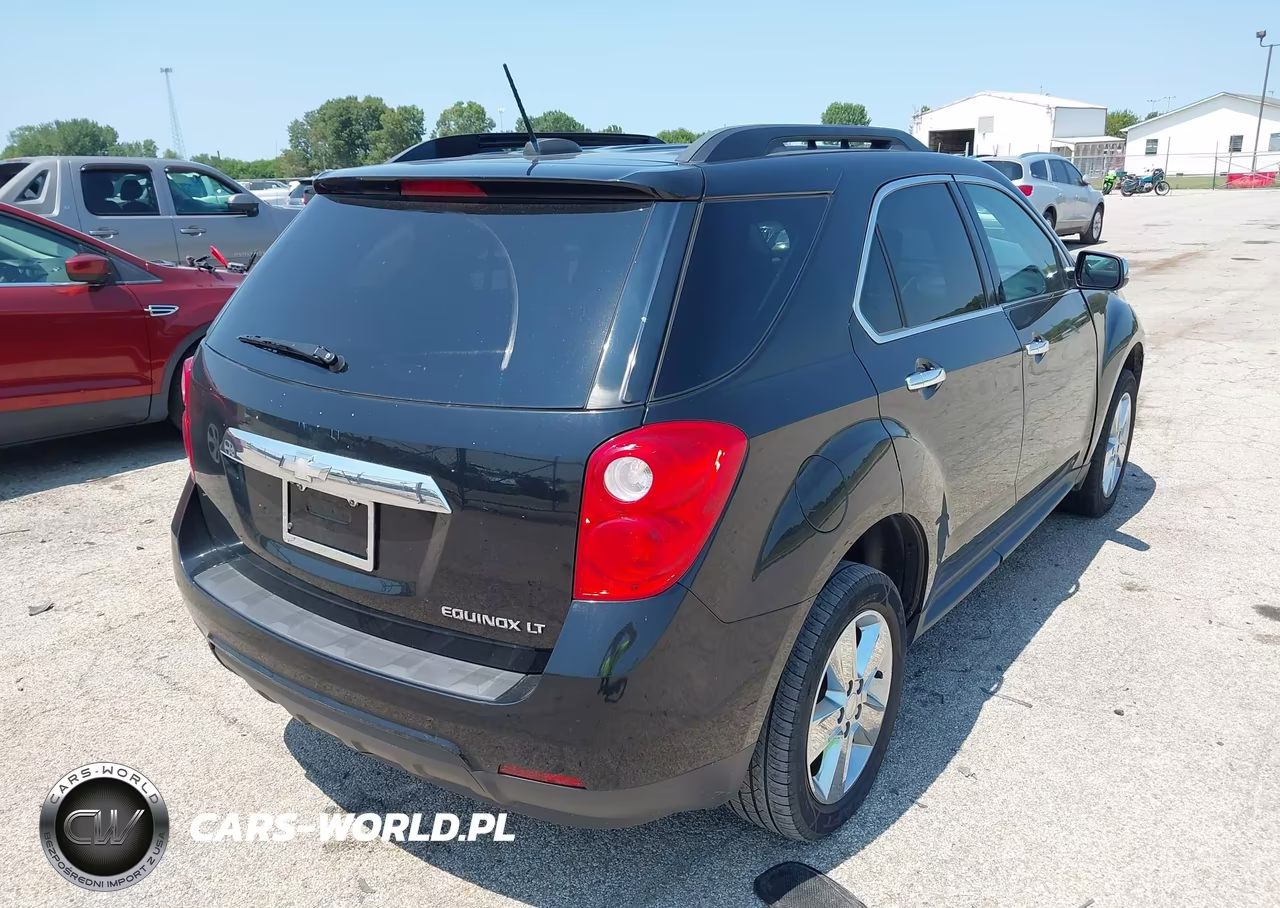 2015 Chevrolet Equinox Lt VIN:2GNALBEK2F6346043 - 4
