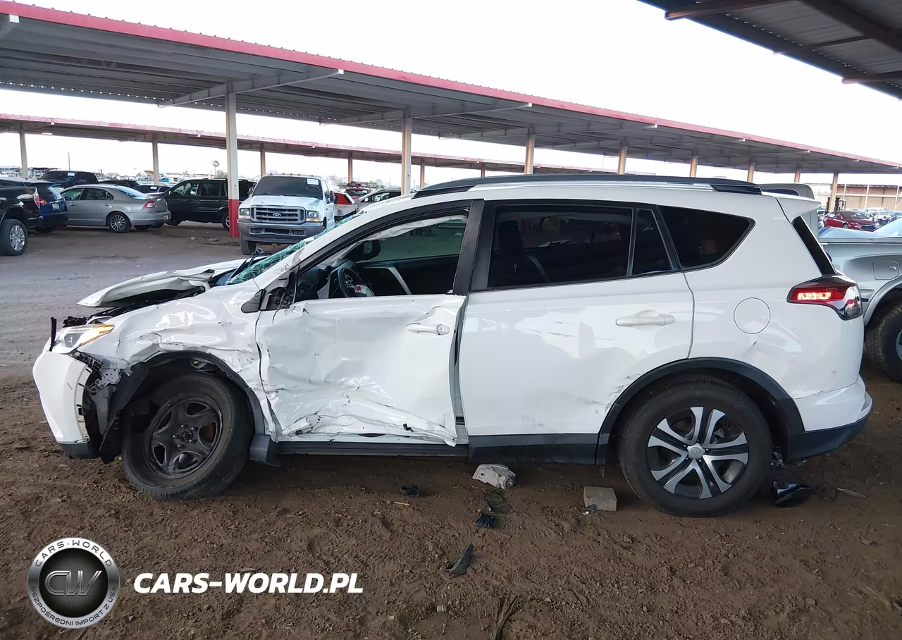 2017 Toyota Rav4 Le VIN:JTMZFREV5HJ702349 - 15