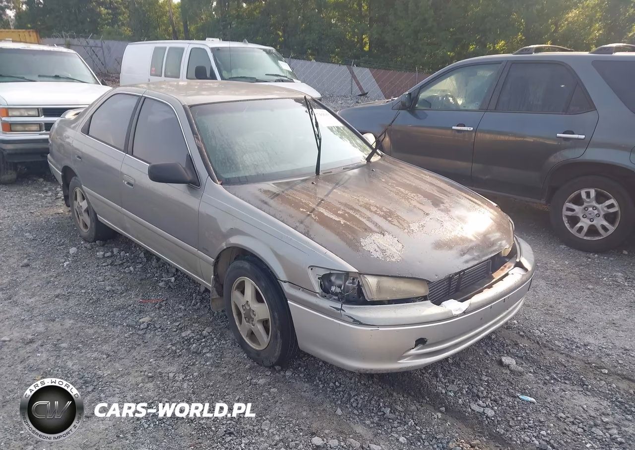 2001 Toyota Camry Le V6 – zdjęcie 1 z 16