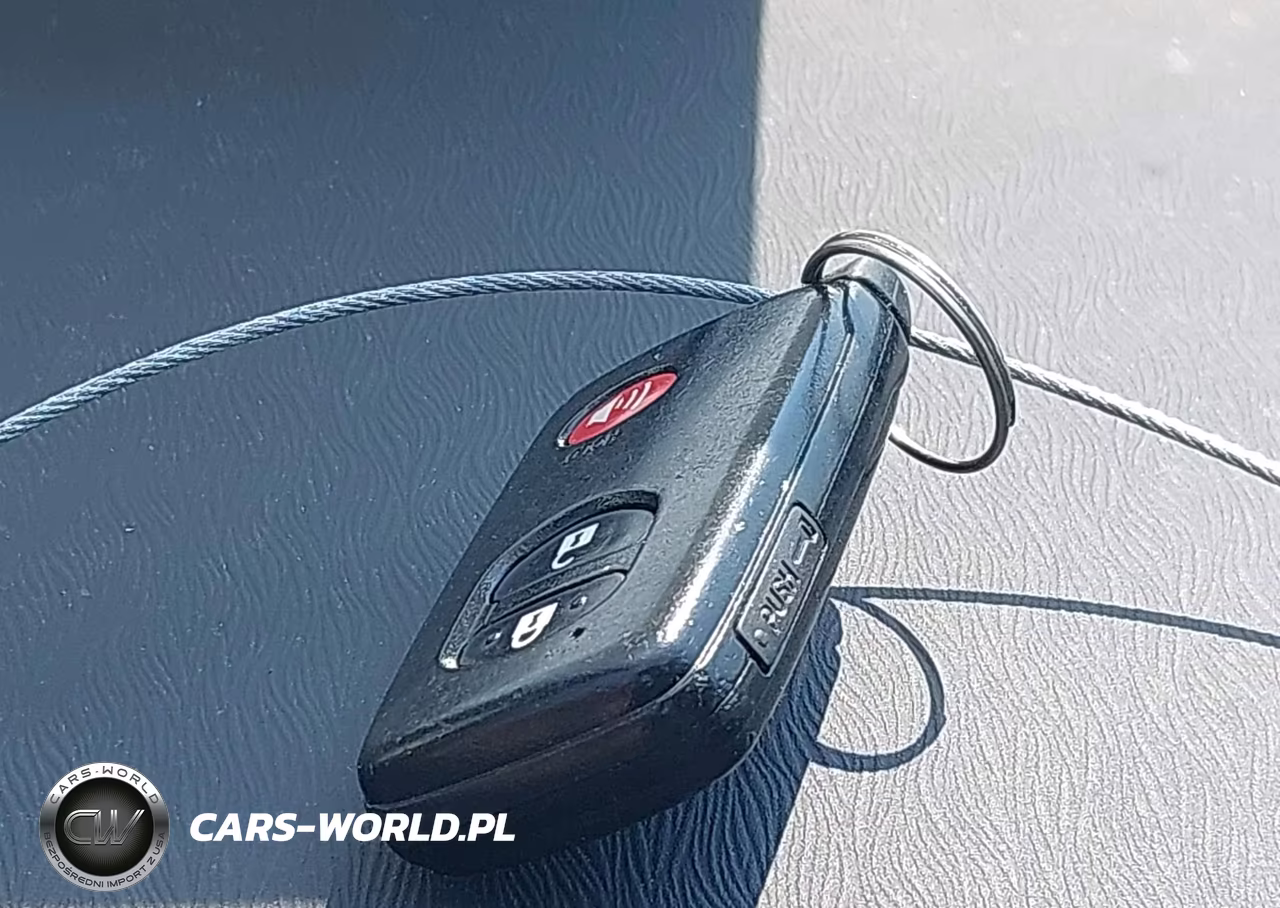 2012 Toyota Prius Three VIN:JTDKN3DU7C5483759 - 11