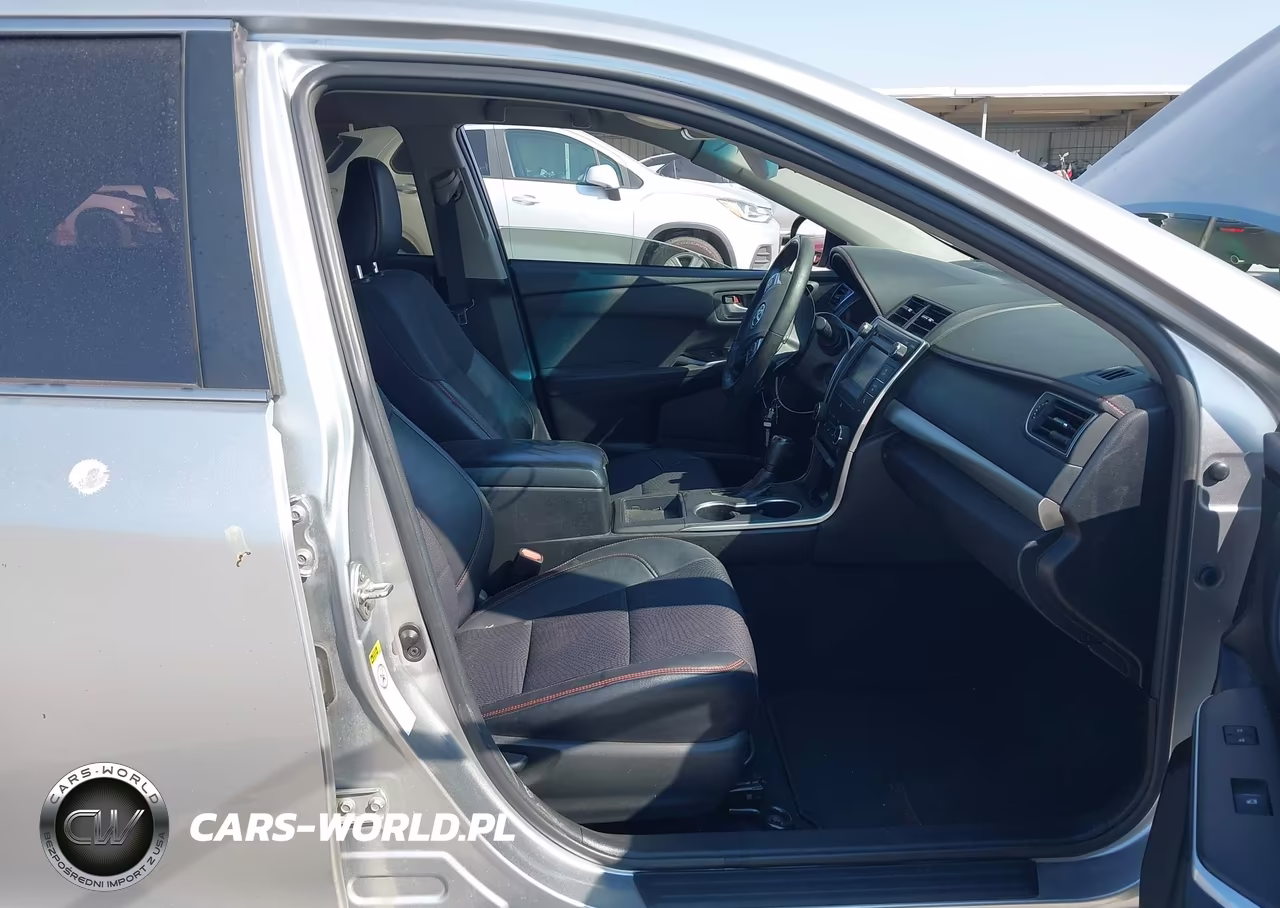 2017 Toyota Camry Se VIN:4T1BF1FK1HU318604 - 5