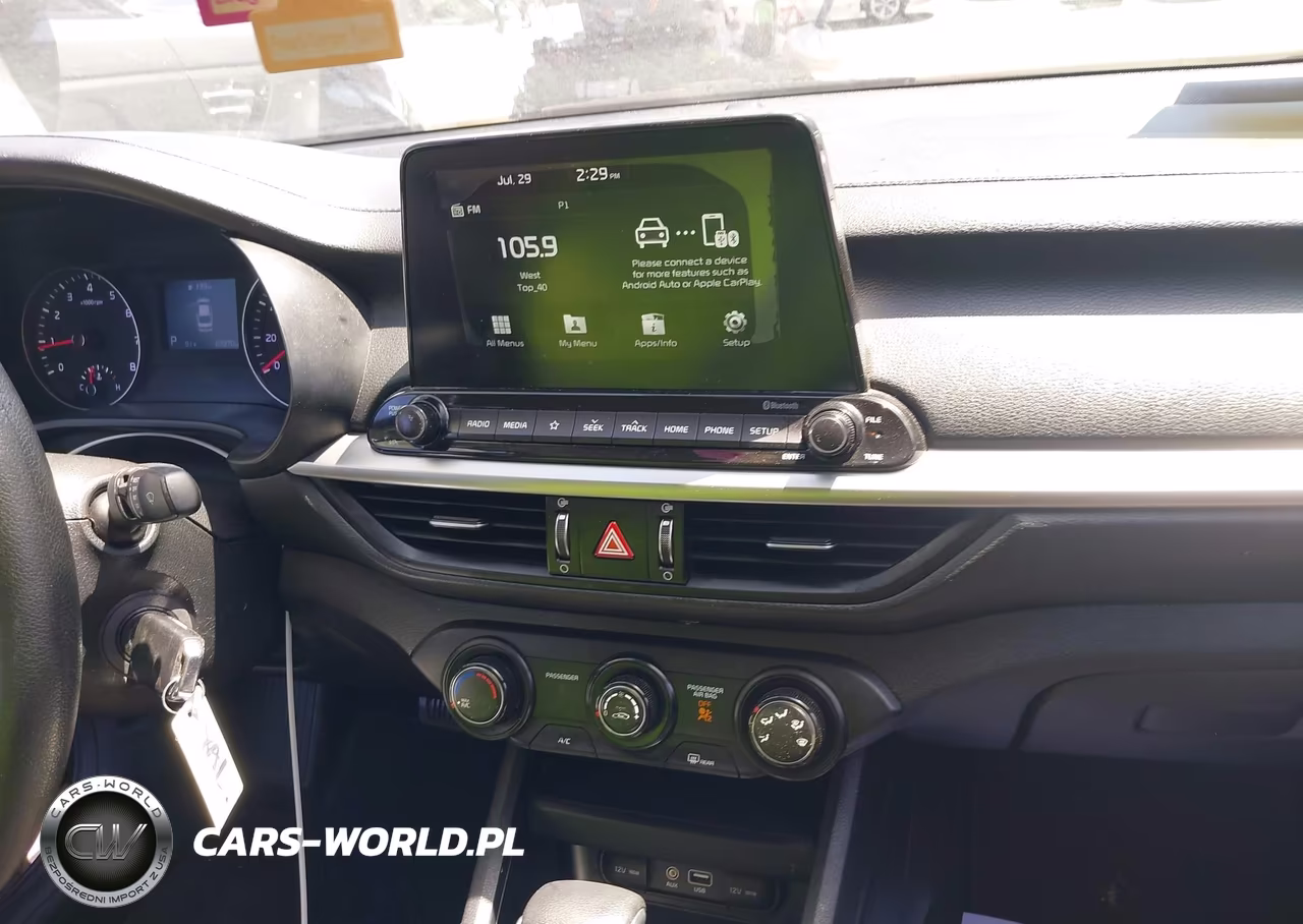 2020 Kia Forte Fe VIN:3KPF24AD5LE236118 - 11