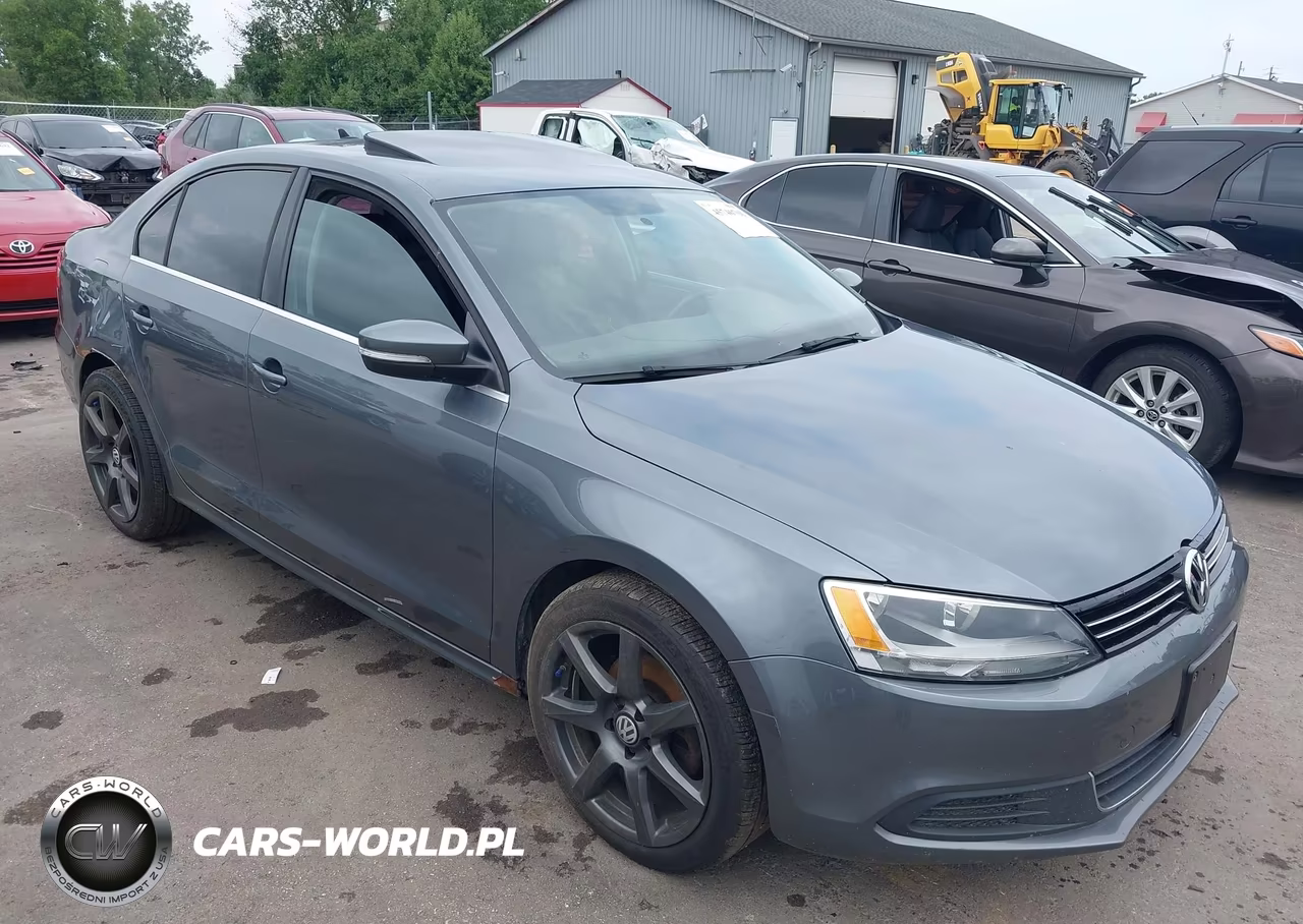 2014 Volkswagen Jetta 1.8T Se – zdjęcie 1 z 11