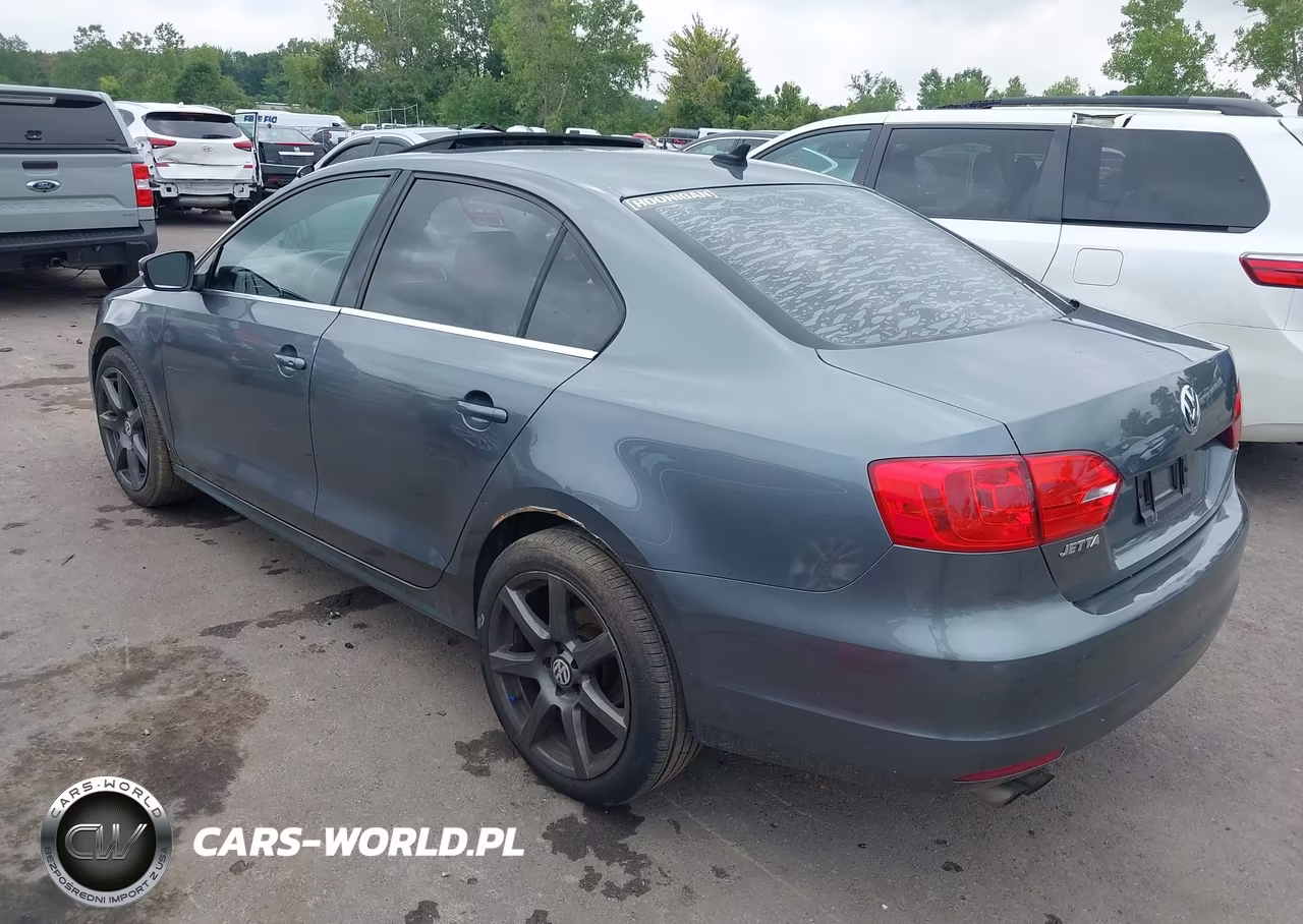 2014 Volkswagen Jetta 1.8T Se VIN:3VWB17AJ2EM432046 - 3