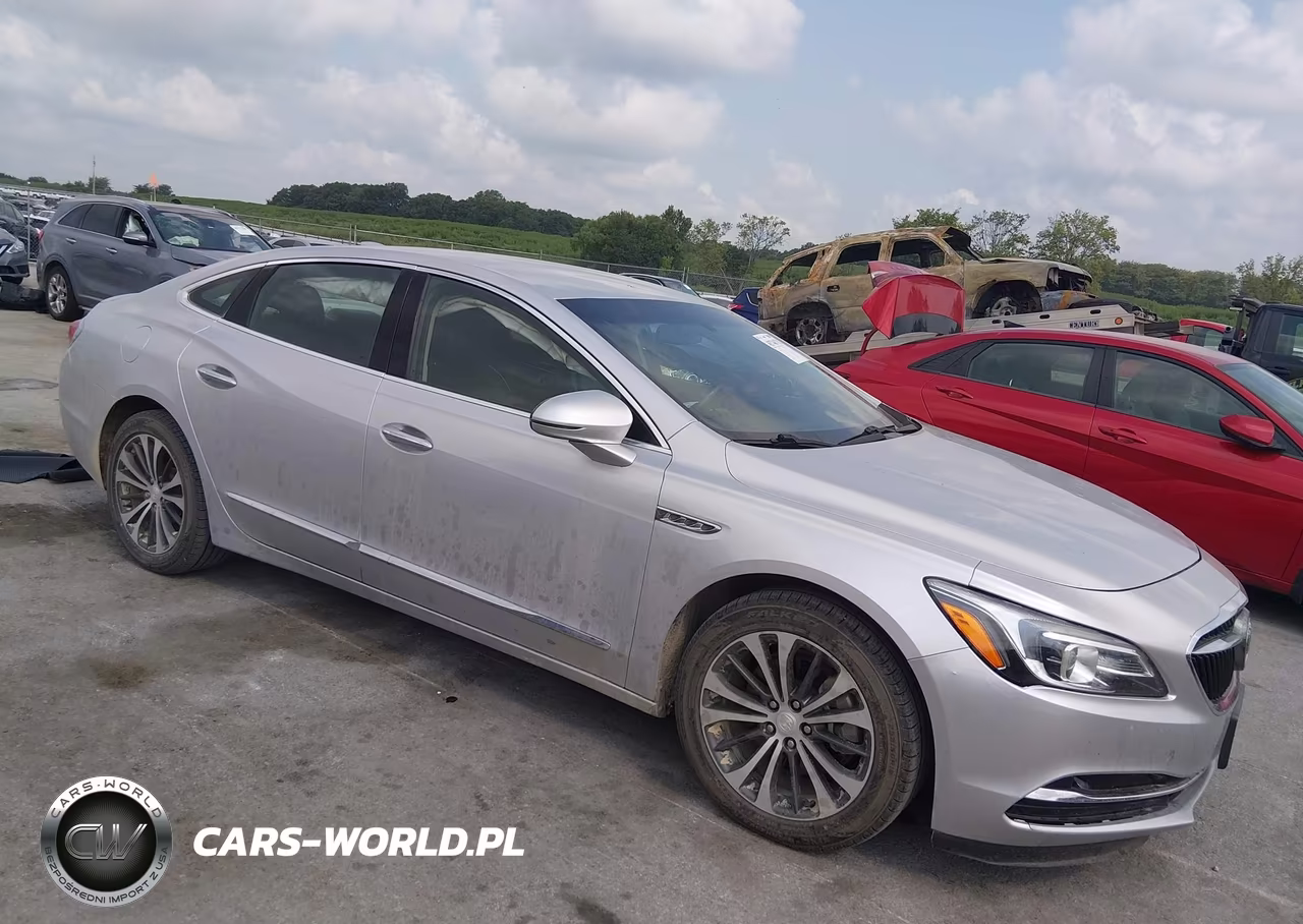 2017 Buick Lacrosse Essence – zdjęcie 1 z 16