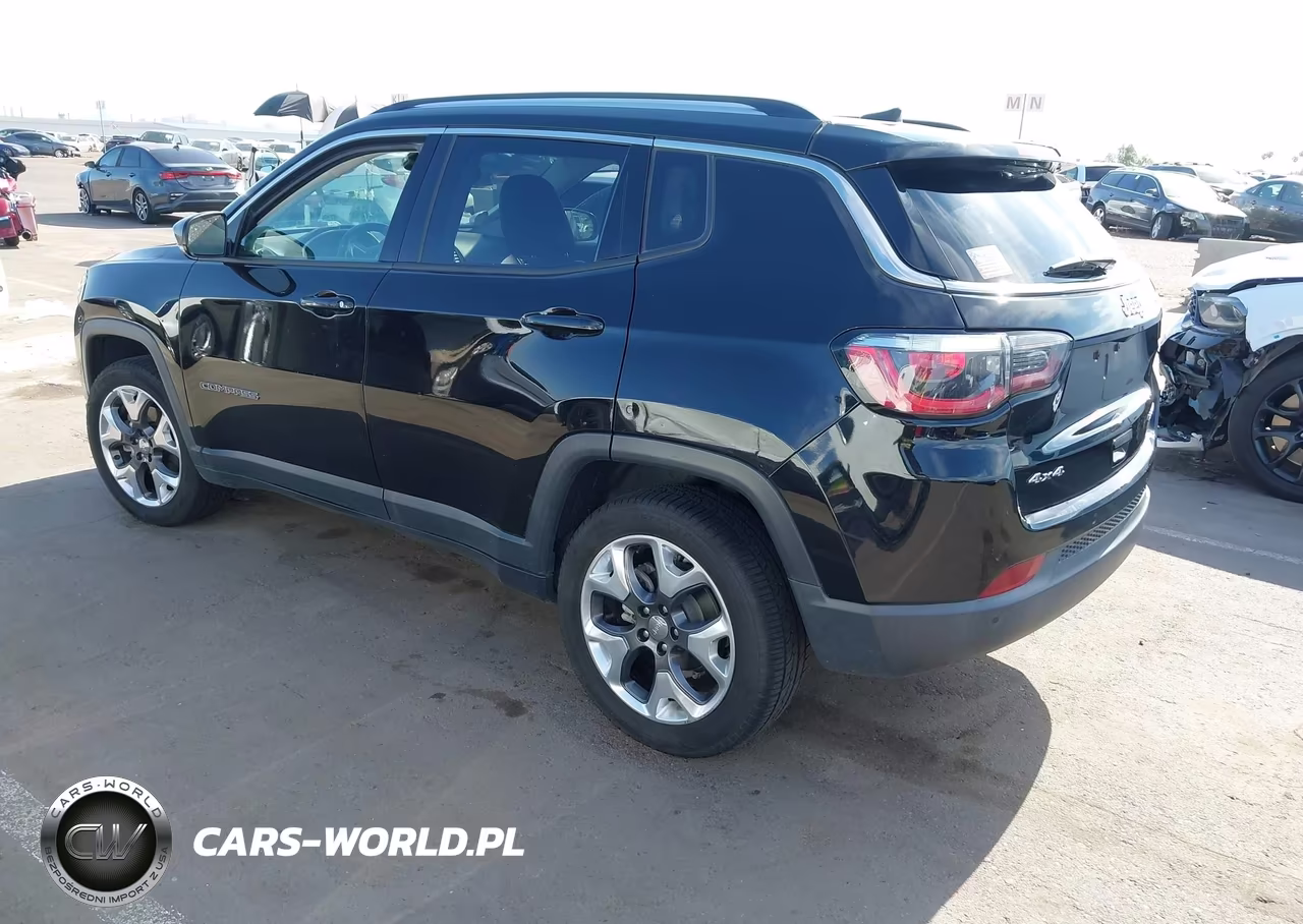 2018 Jeep Compass Limited 4X4 VIN:3C4NJDCB2JT334008 - 3