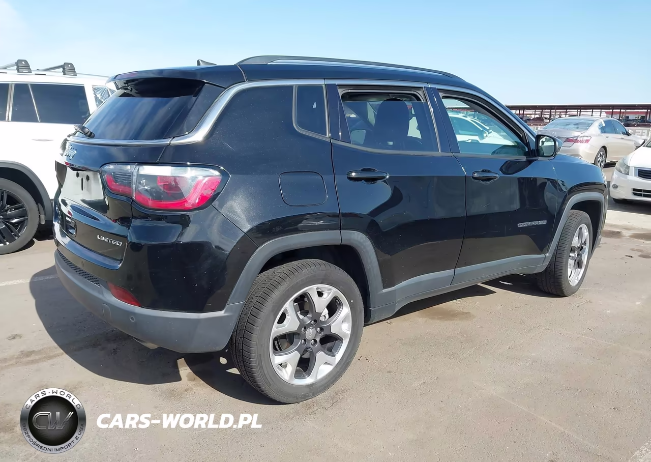 2018 Jeep Compass Limited 4X4 VIN:3C4NJDCB2JT334008 - 4