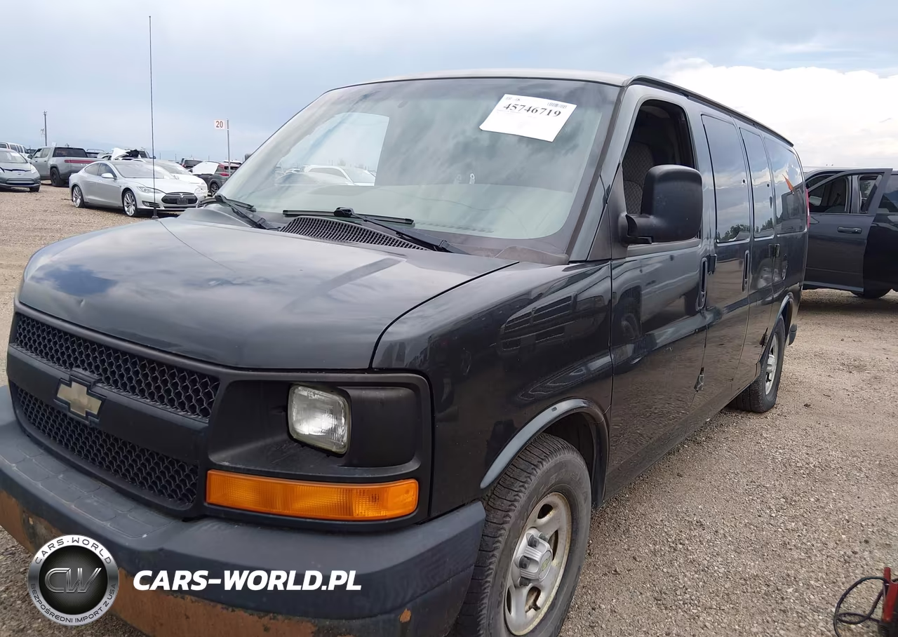 2005 Chevrolet Express VIN:1GCFH15T851225392 - 2