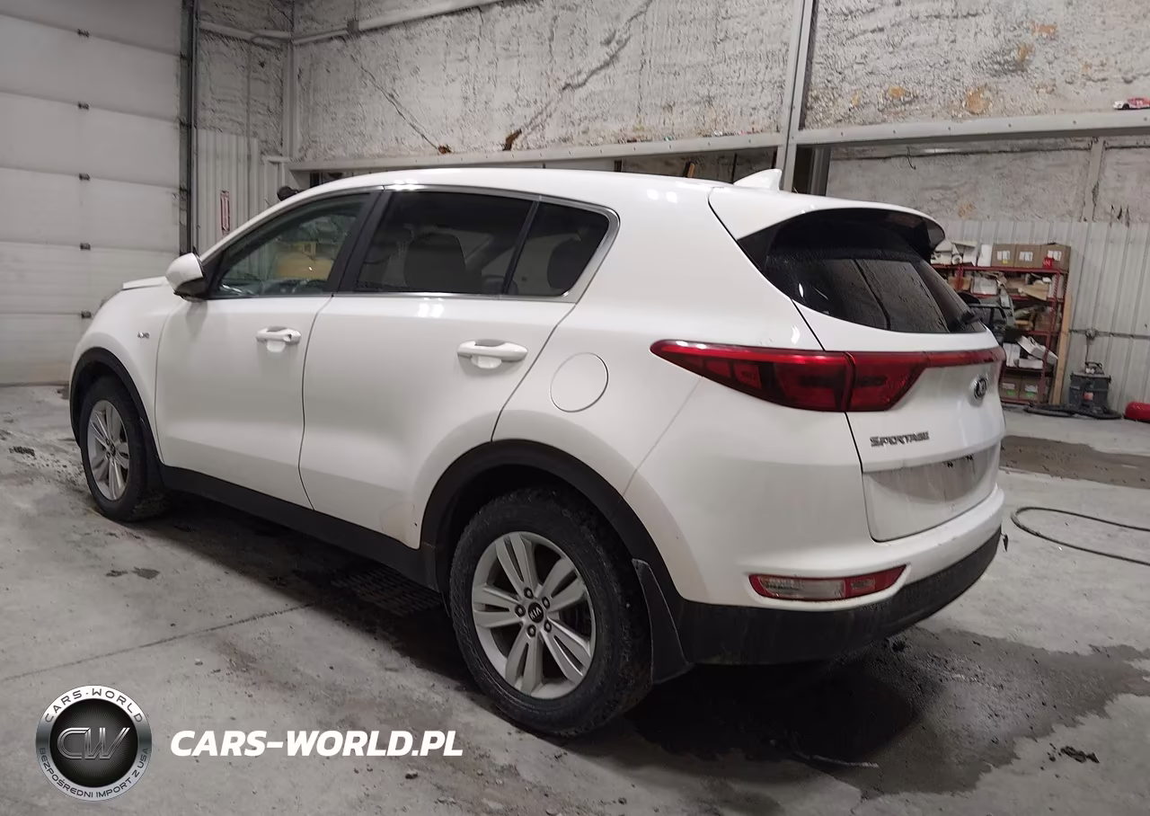 2018 Kia Sportage Lx VIN:KNDPMCAC3J7473056 - 3