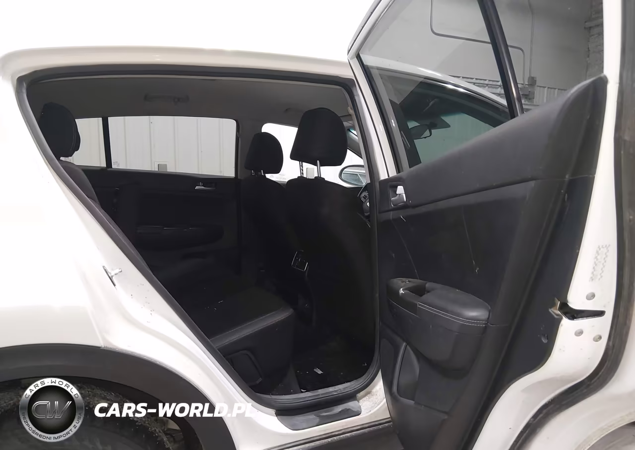 2018 Kia Sportage Lx VIN:KNDPMCAC3J7473056 - 8