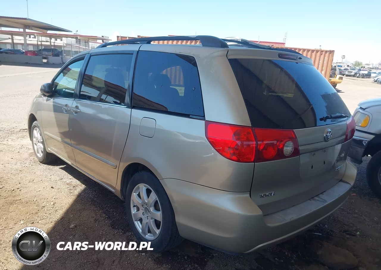 2007 Toyota Sienna Le VIN:5TDZK23C97S012982 - 3