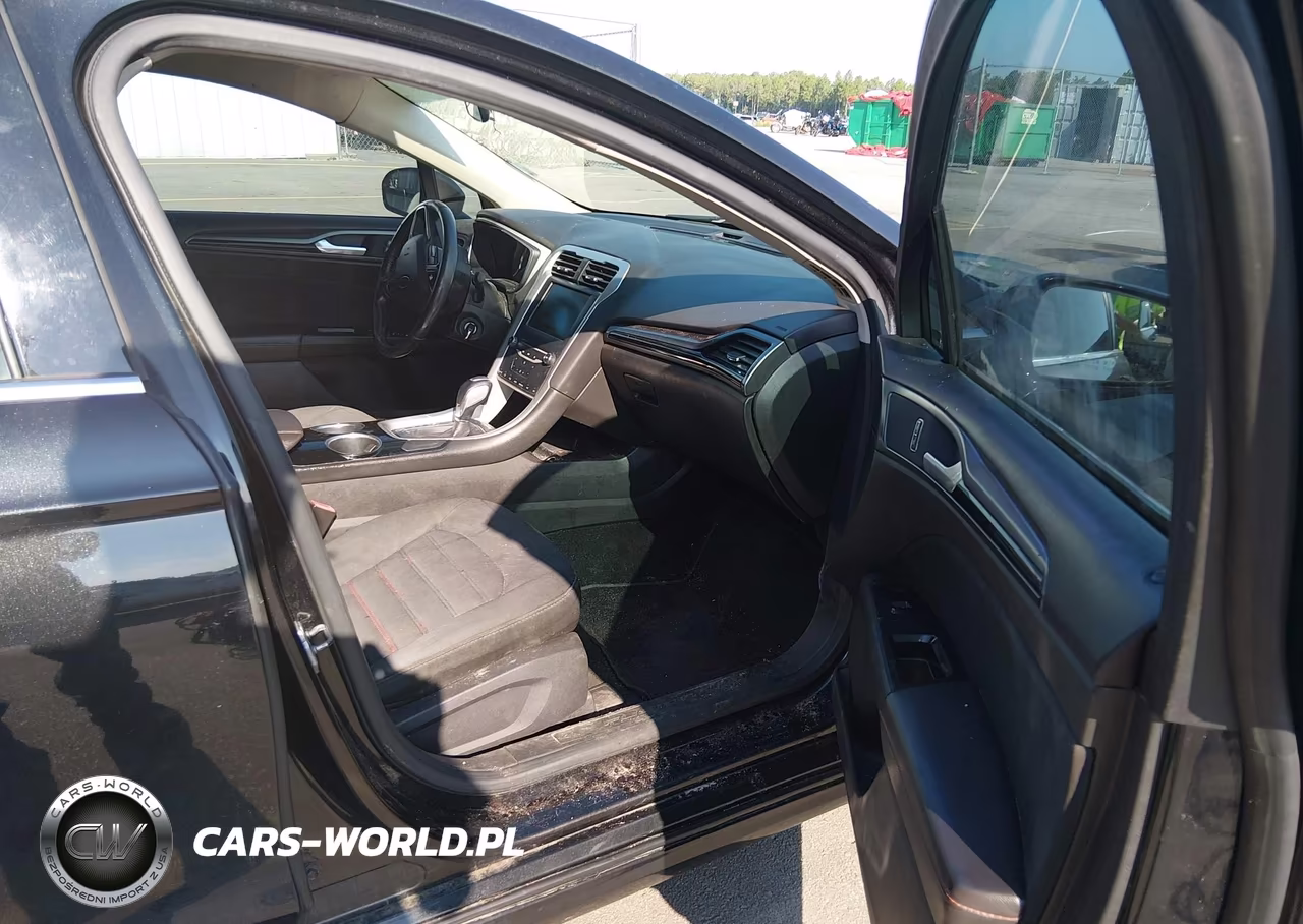 2013 Ford Fusion Se VIN:3FA6P0HR8DR160888 - 5