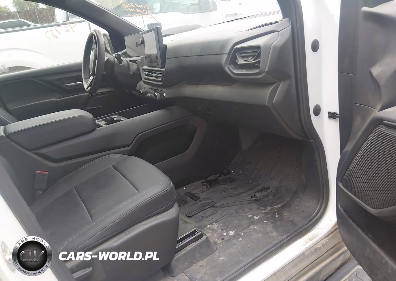 2024 Chevrolet Silverado Ev Work Truck VIN:1GC10UED0RU204326 - 5