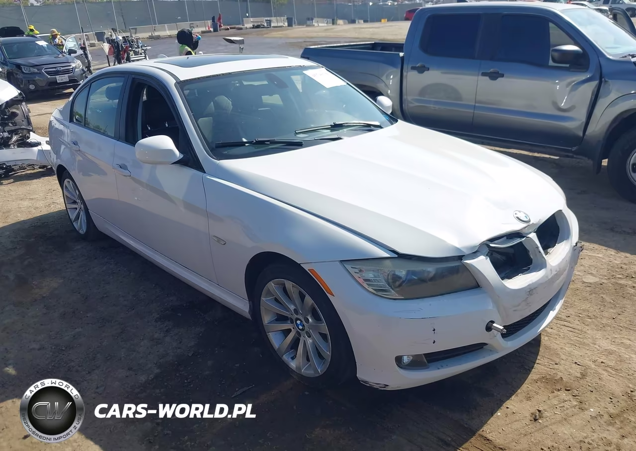 2011 BMW 328I – zdjęcie 1 z 11