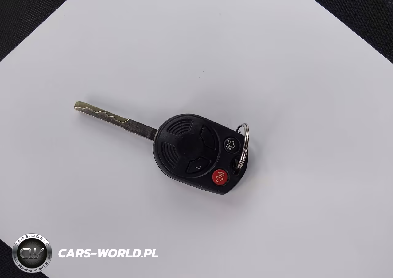 2018 Ford Focus Se VIN:1FADP3F27JL254933 - 11