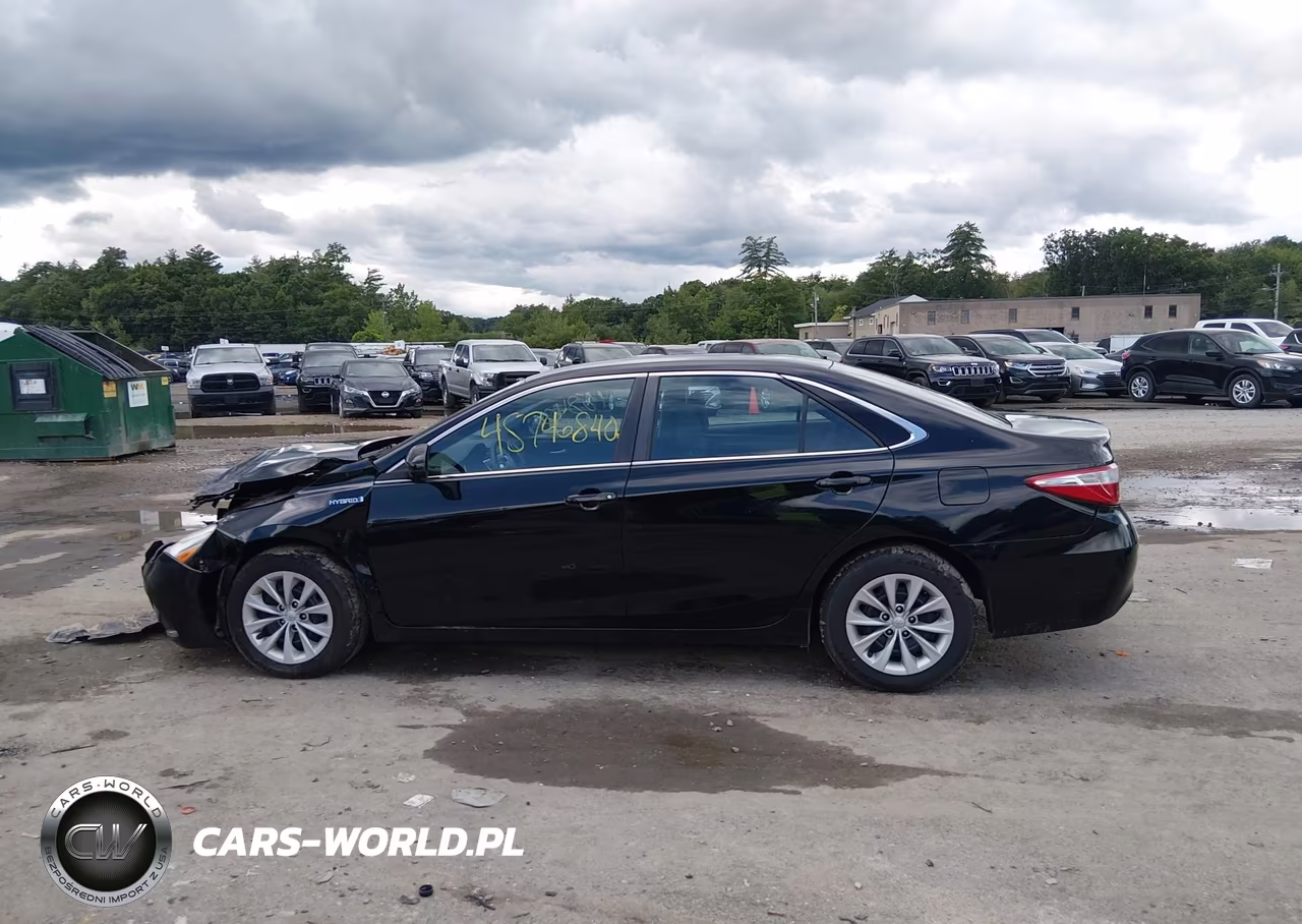 2015 Toyota Camry Hybrid Le VIN:4T1BD1FK2FU176279 - 14