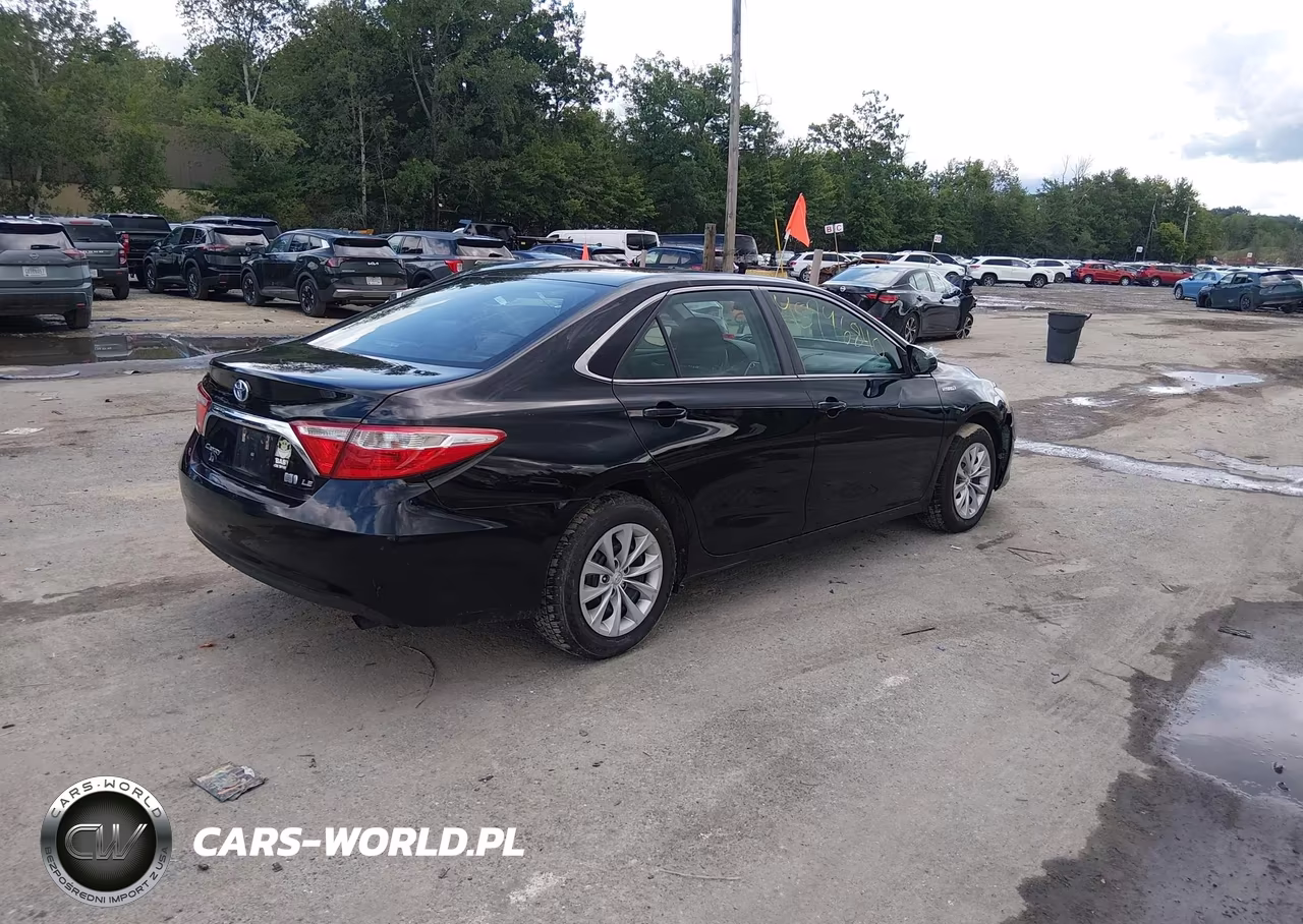 2015 Toyota Camry Hybrid Le VIN:4T1BD1FK2FU176279 - 4